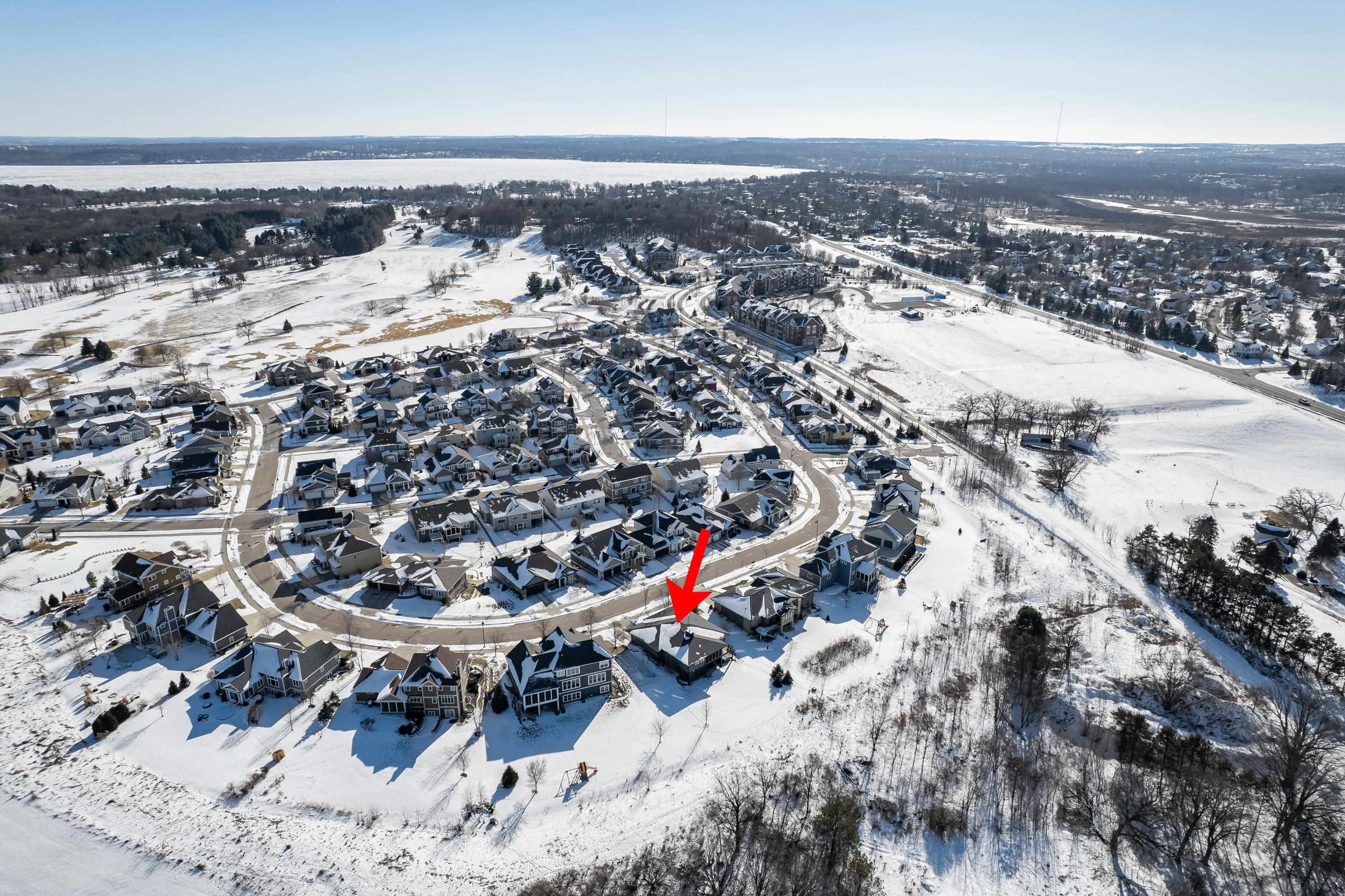 5038 Congressional Hill