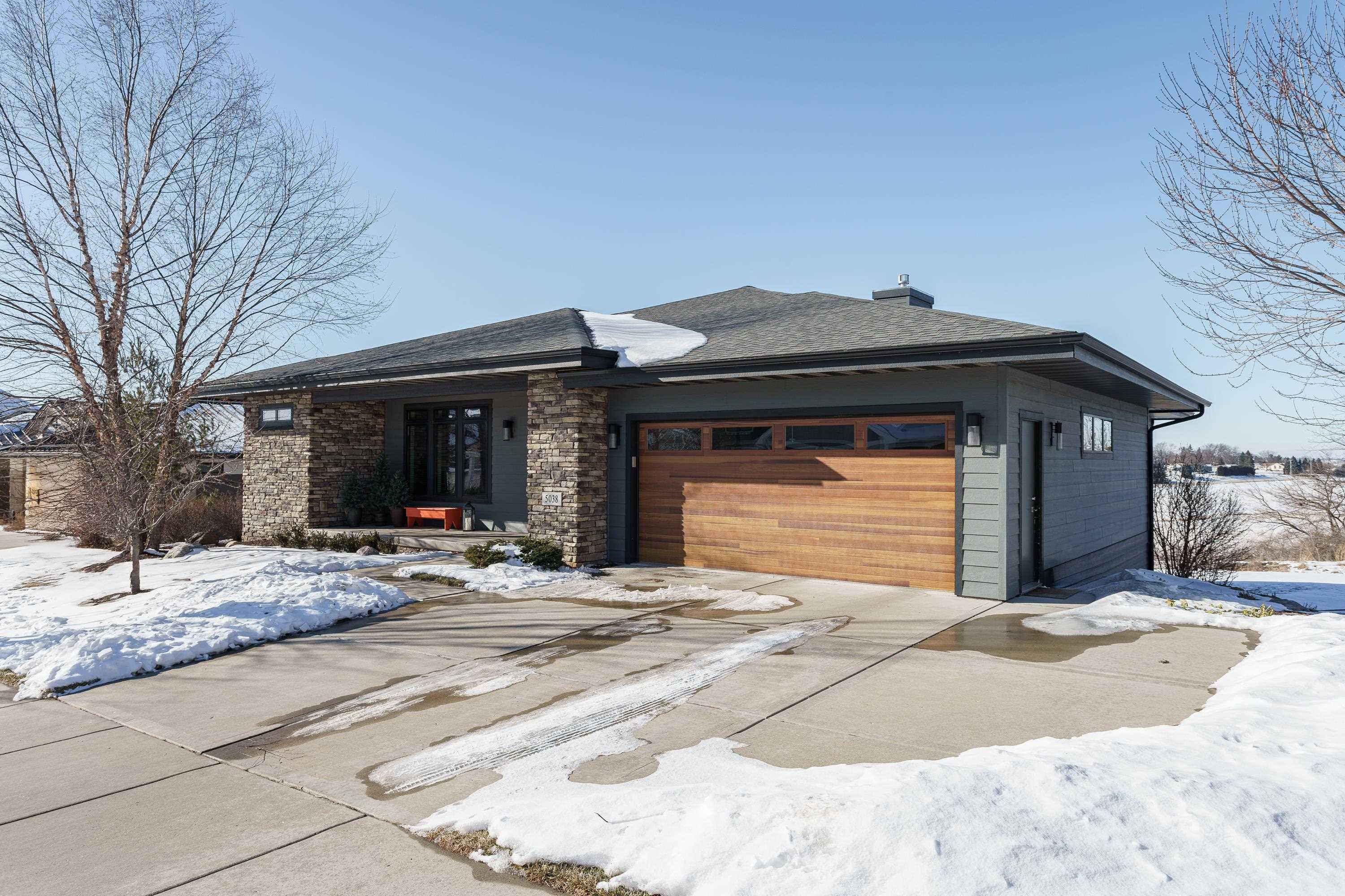 5038 Congressional Hill