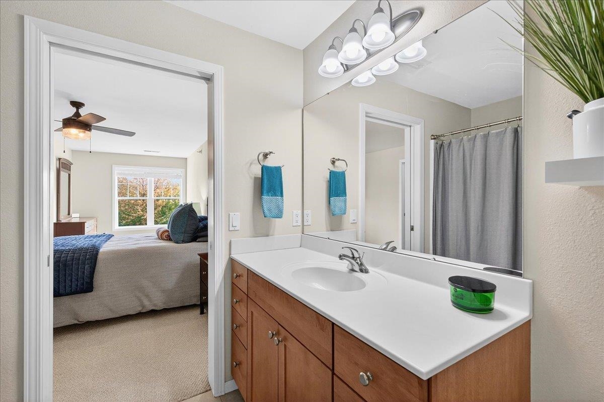 40 Keystone Way Unit: 39