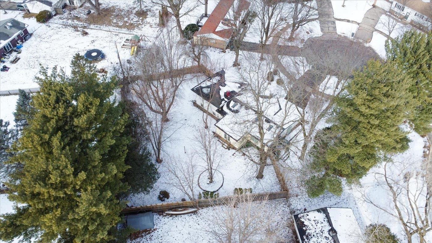 2102 Manor Green Drive