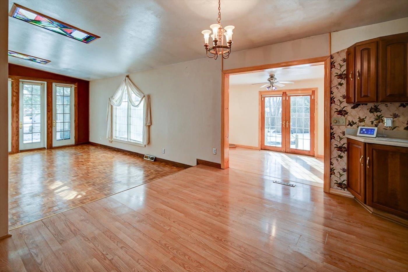 2102 Manor Green Drive