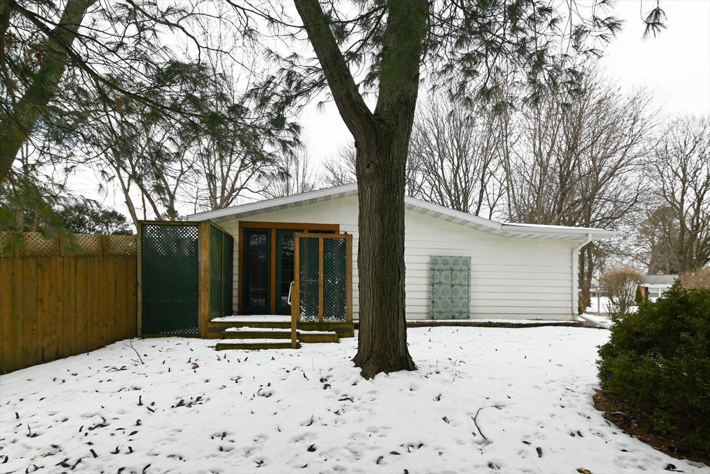 2102 Manor Green Drive