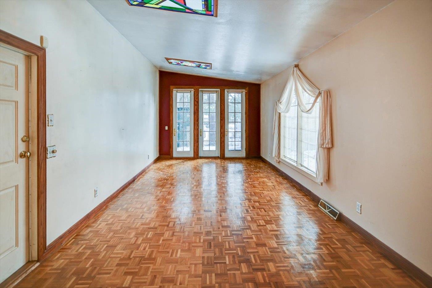 2102 Manor Green Drive