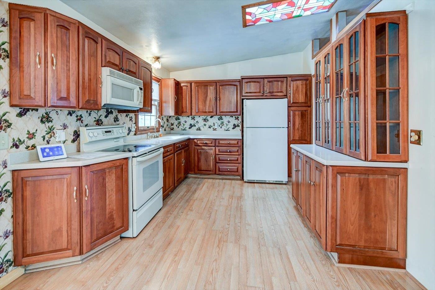 2102 Manor Green Drive