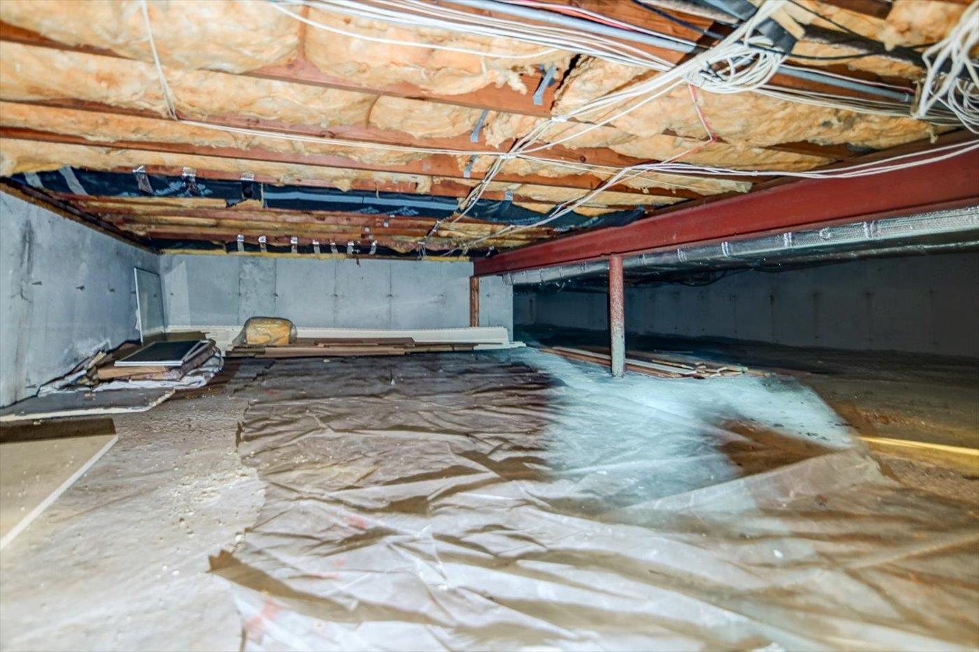 2102 Manor Green Drive