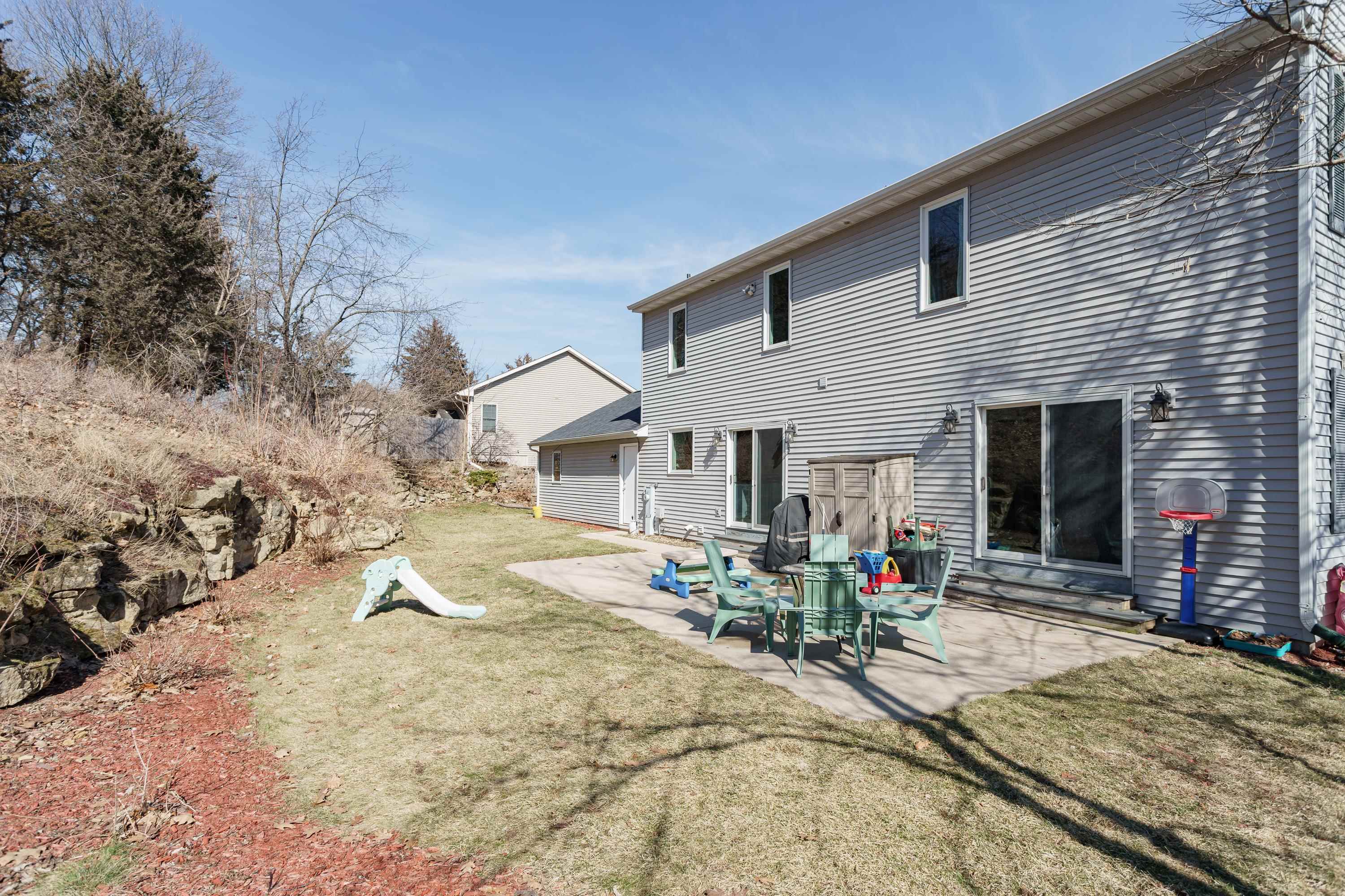4102 Meadow Valley Drive
