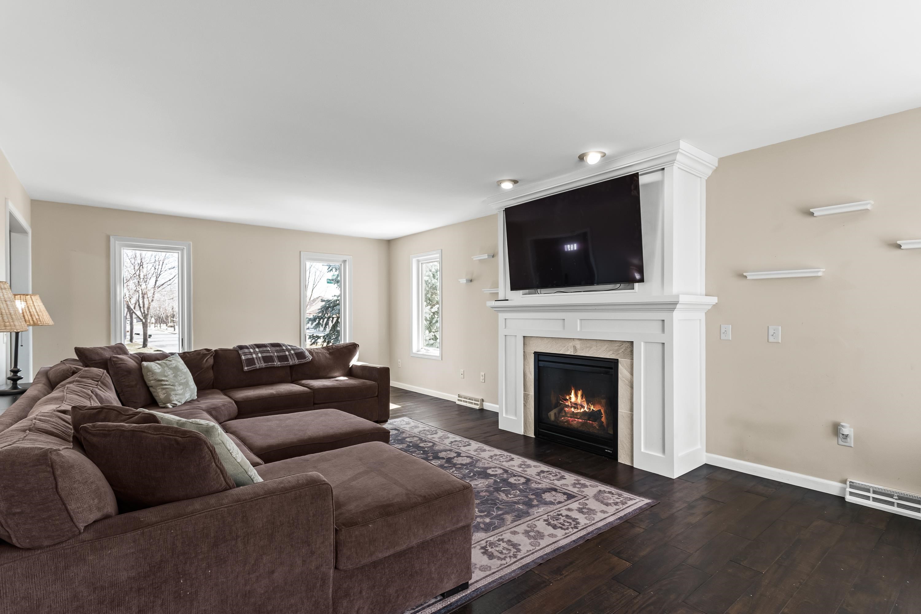 4102 Meadow Valley Drive