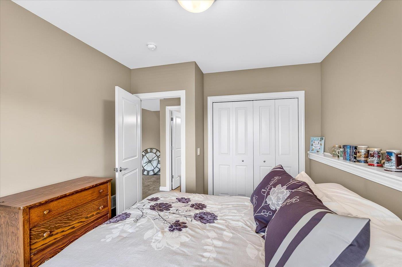 9013 Royal Oaks Circle