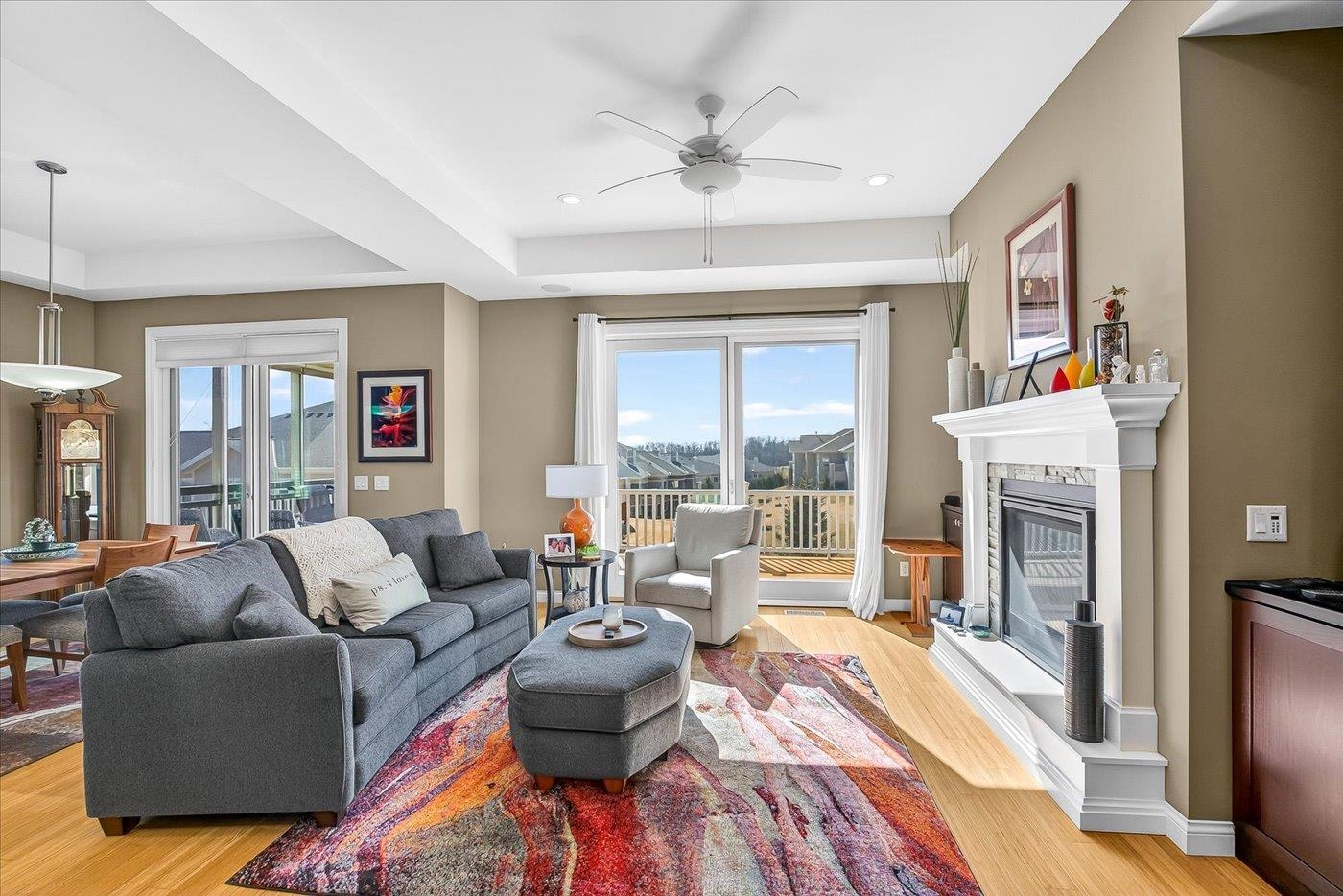 9013 Royal Oaks Circle