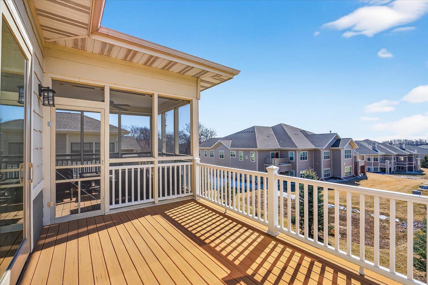 9013 Royal Oaks Circle