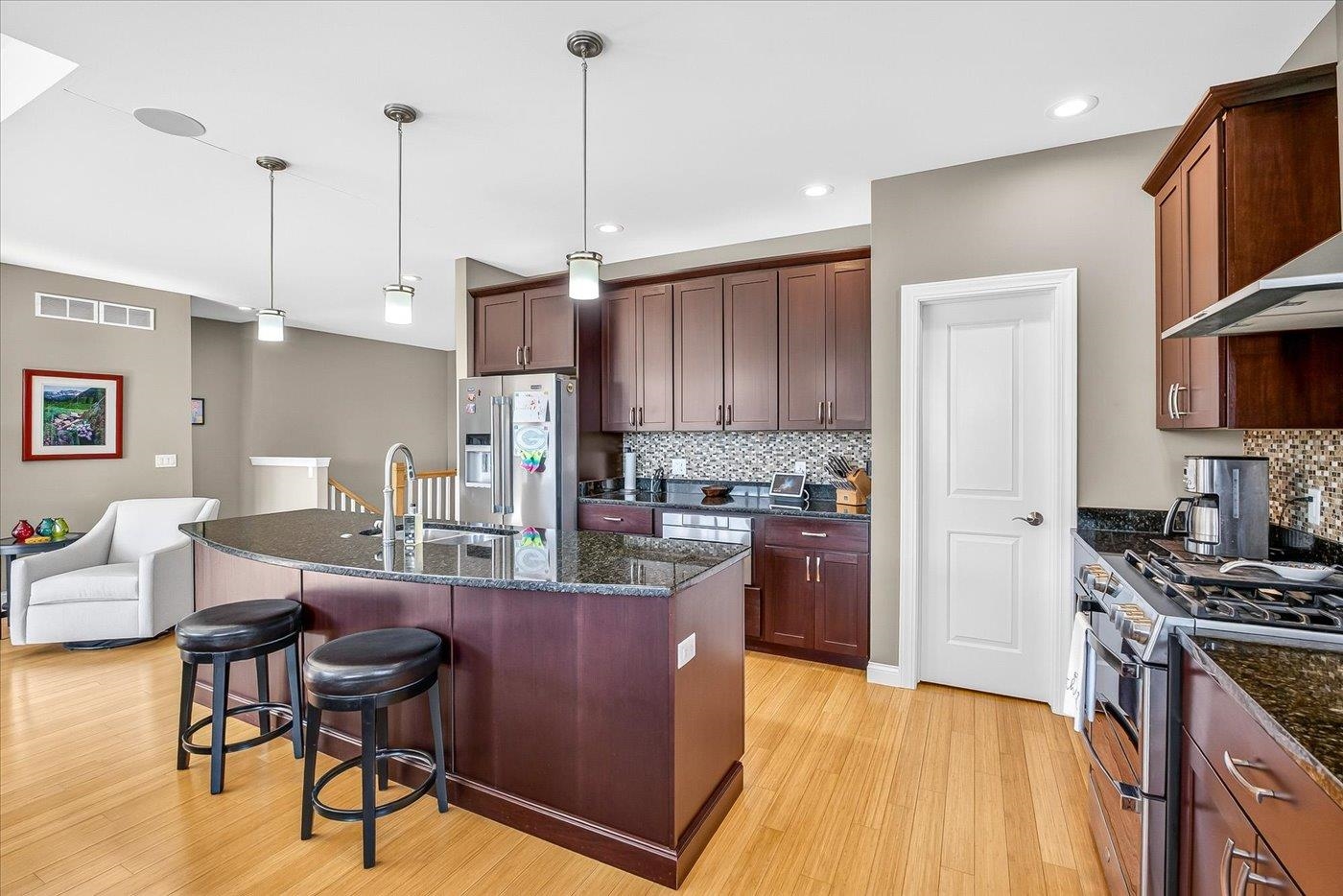 9013 Royal Oaks Circle