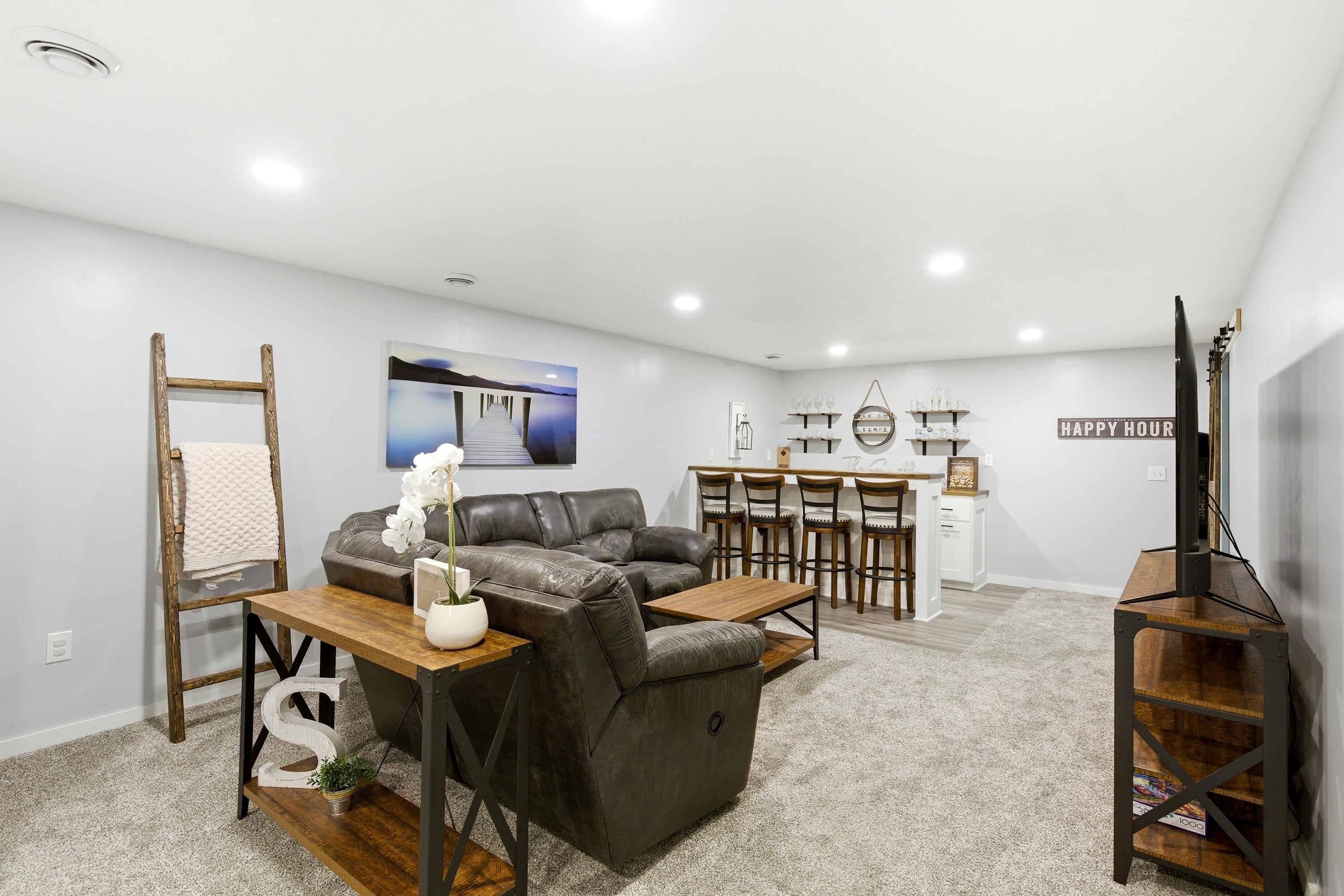 735 Athletic Way