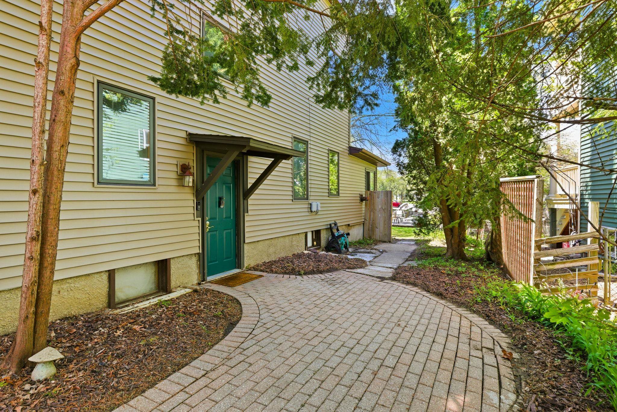 5158 Spring Court
