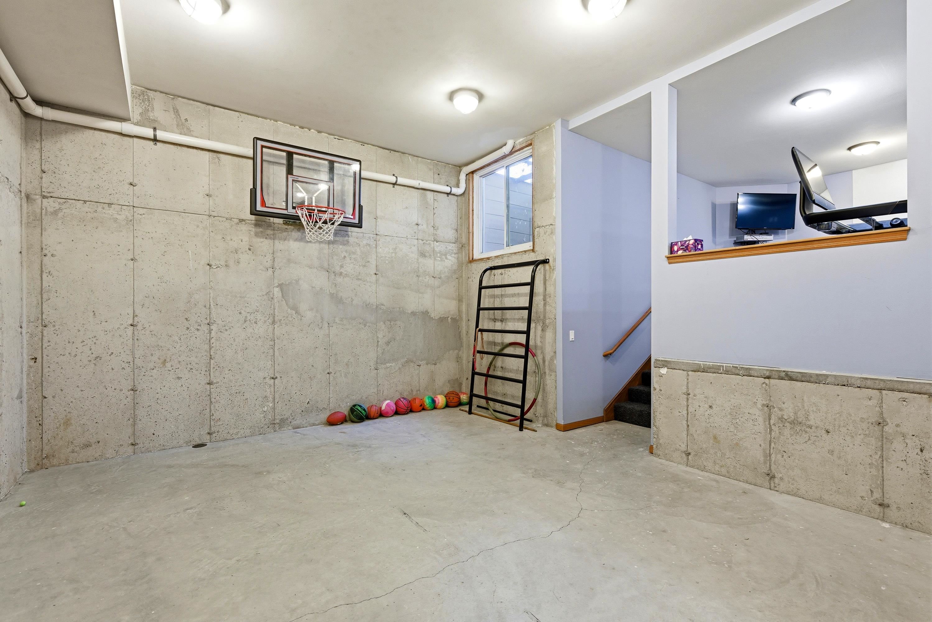 1005 Stonebriar Drive