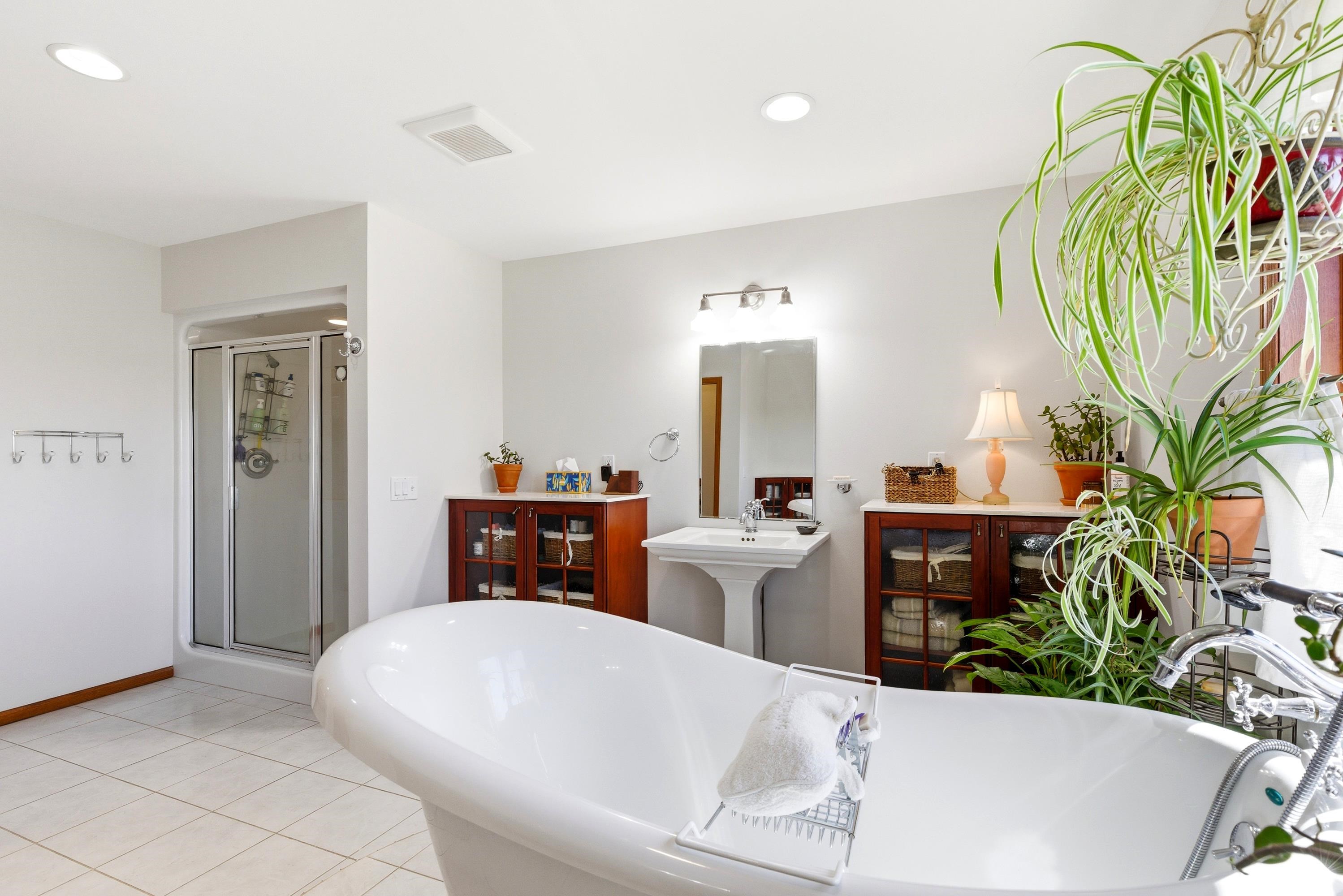 1005 Stonebriar Drive