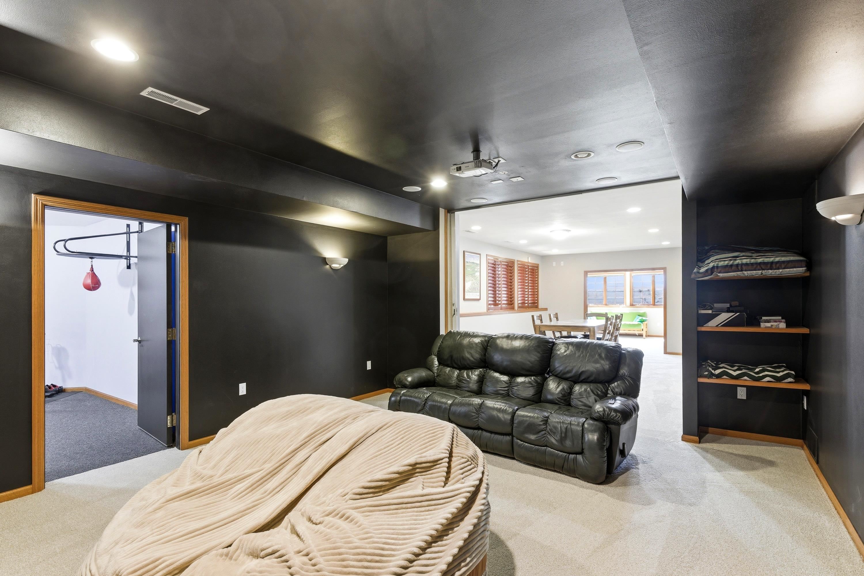 1005 Stonebriar Drive