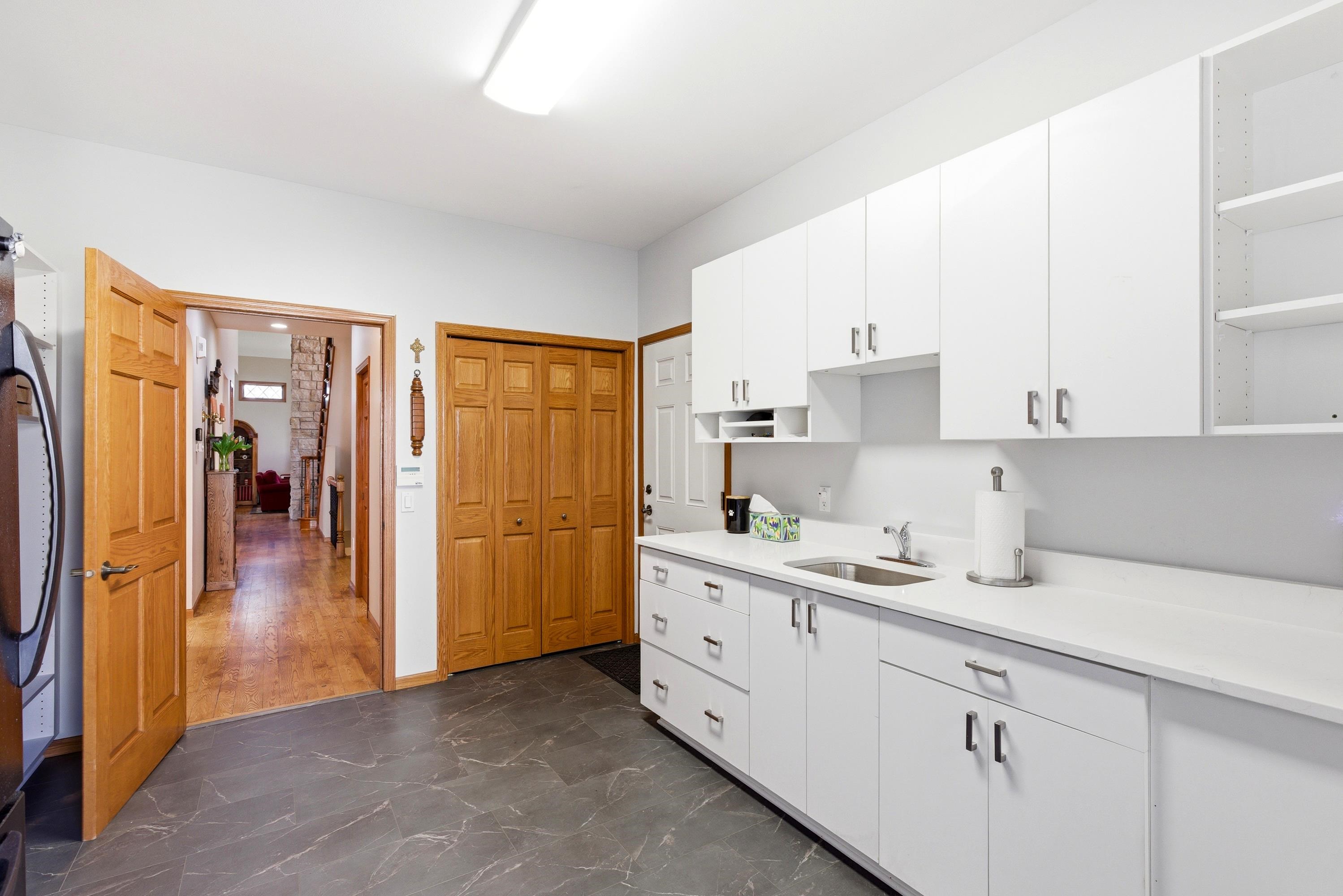 1005 Stonebriar Drive