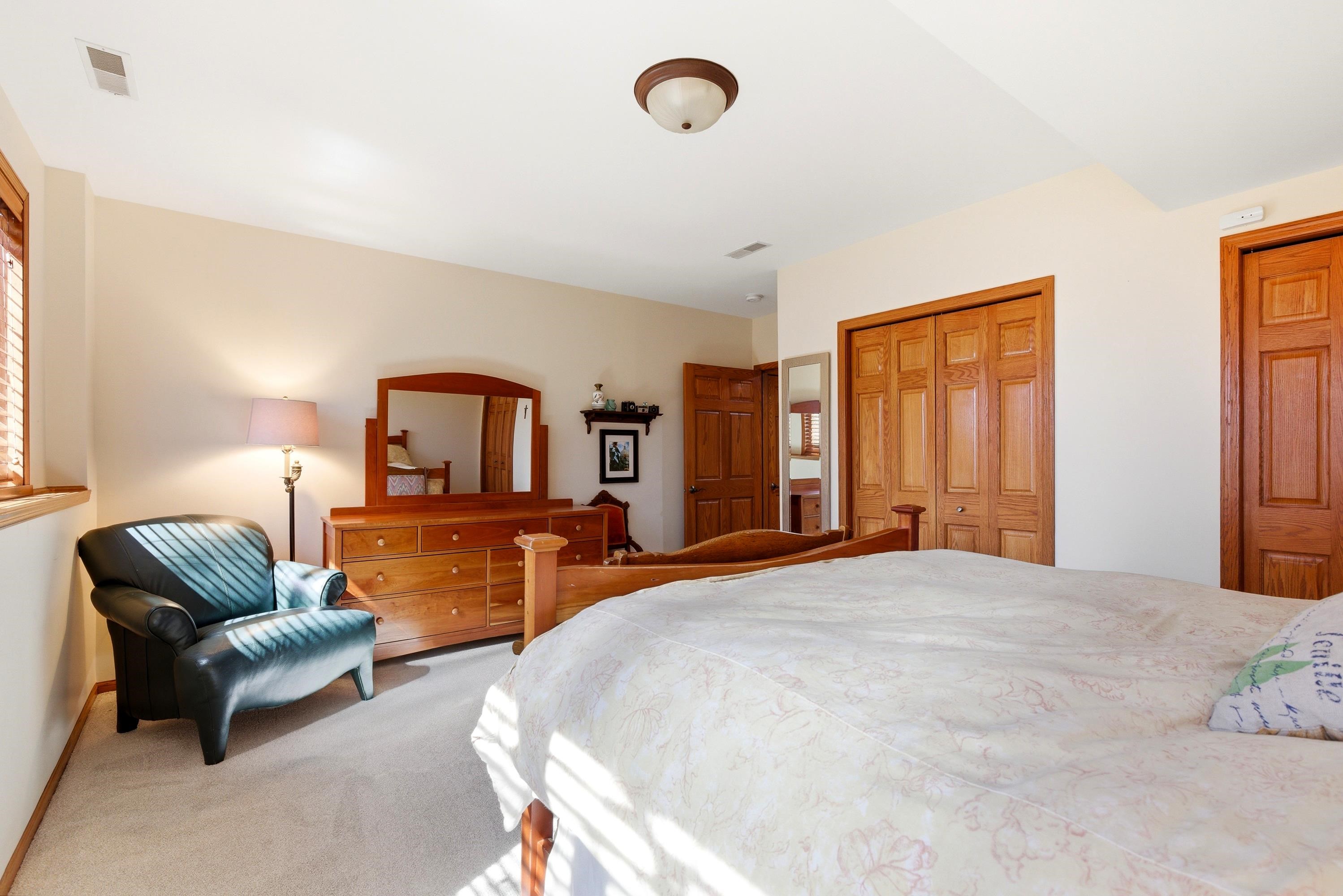 1005 Stonebriar Drive