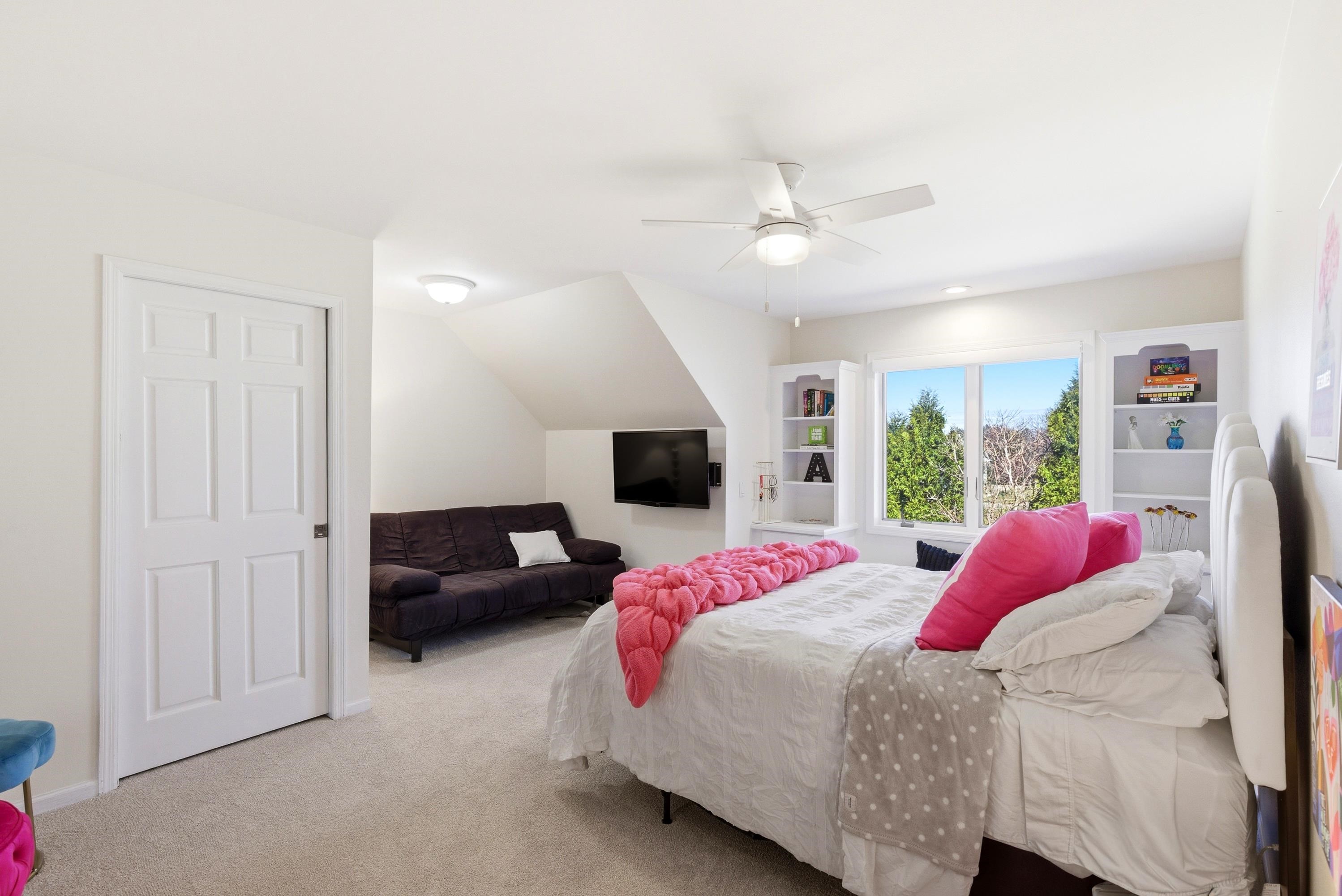 1005 Stonebriar Drive