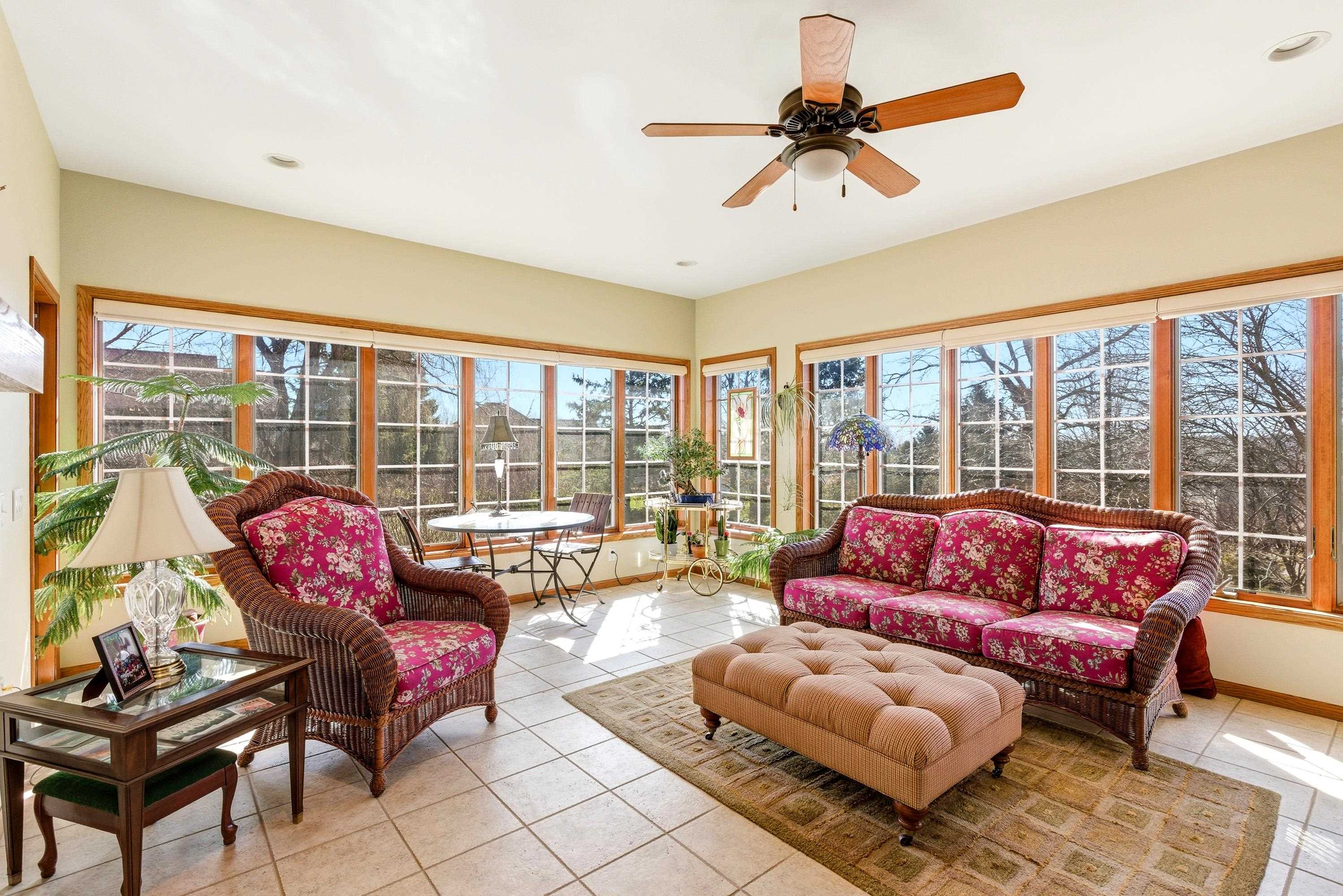 1005 Stonebriar Drive
