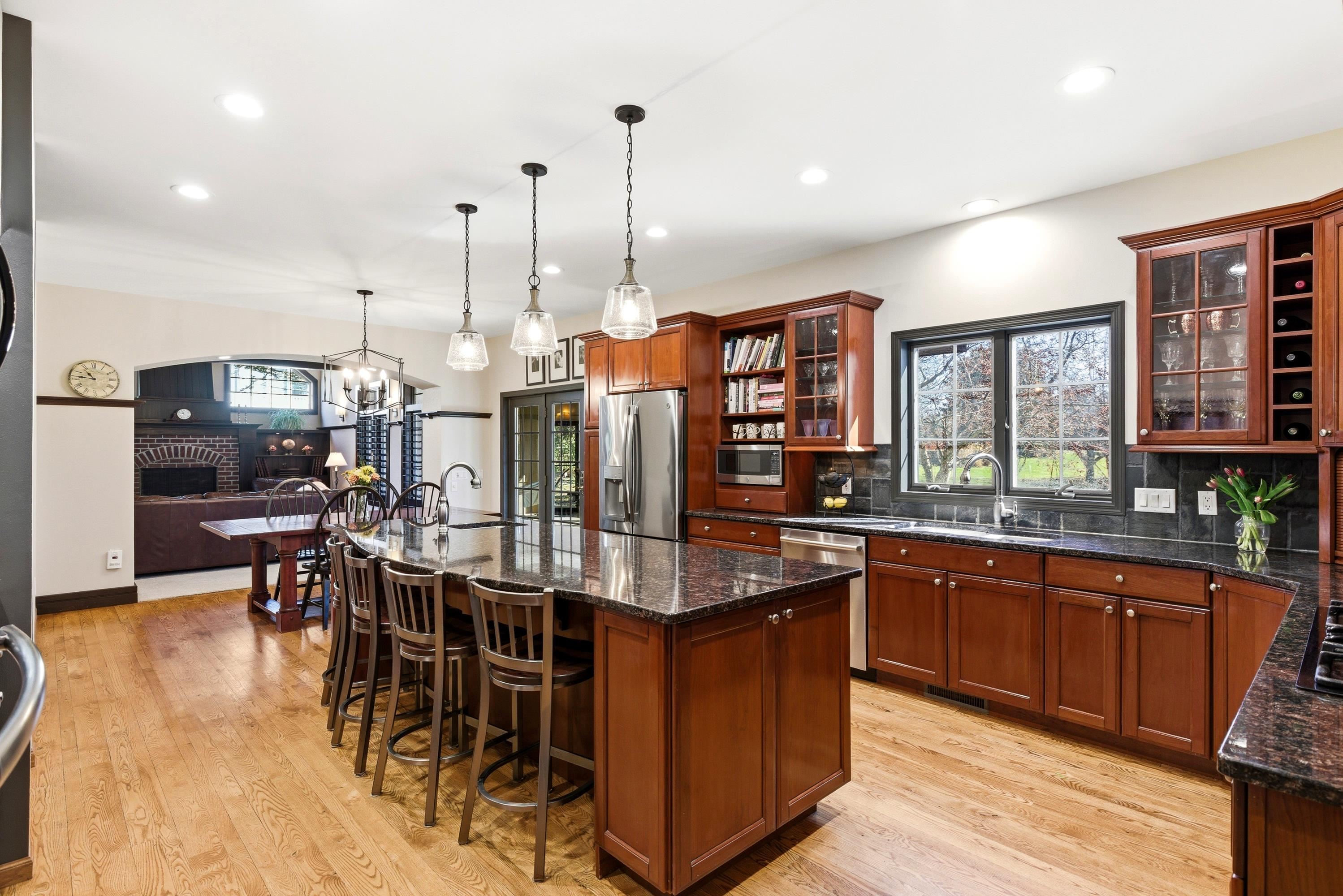 1005 Stonebriar Drive