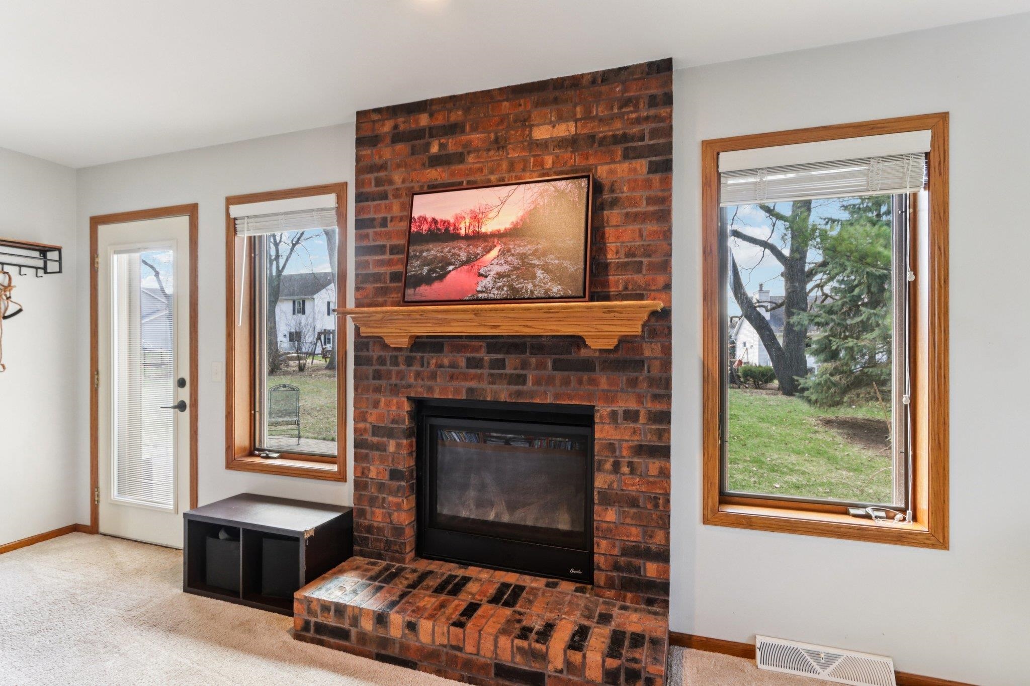 1603 Chapin Lane