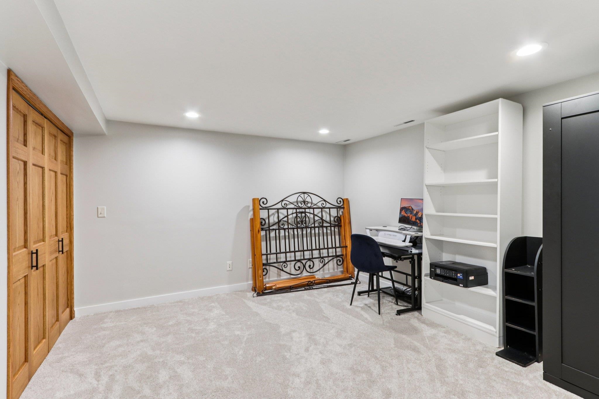 1603 Chapin Lane