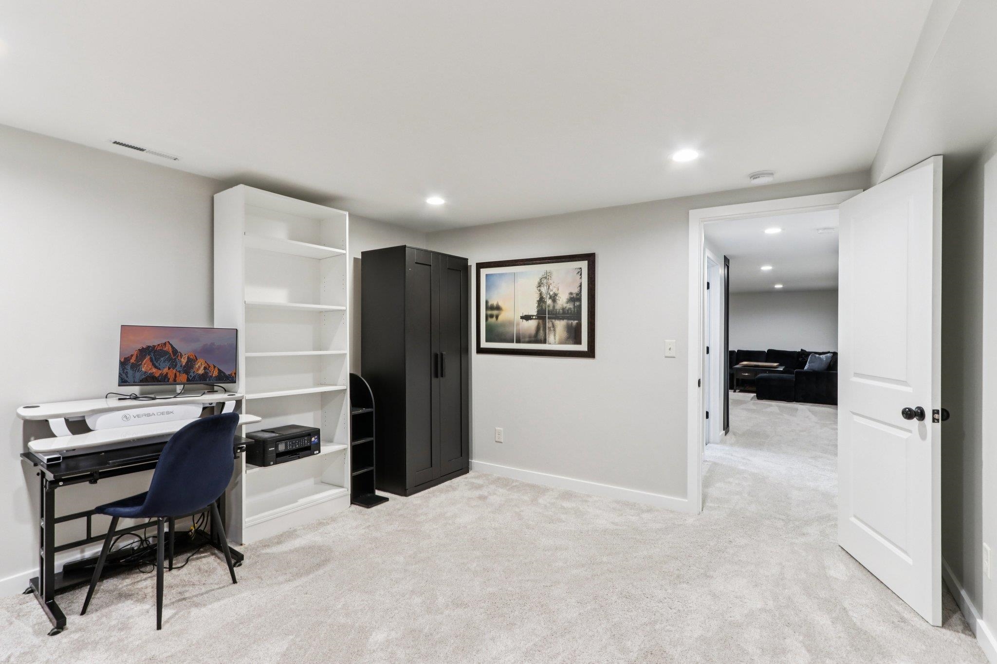 1603 Chapin Lane