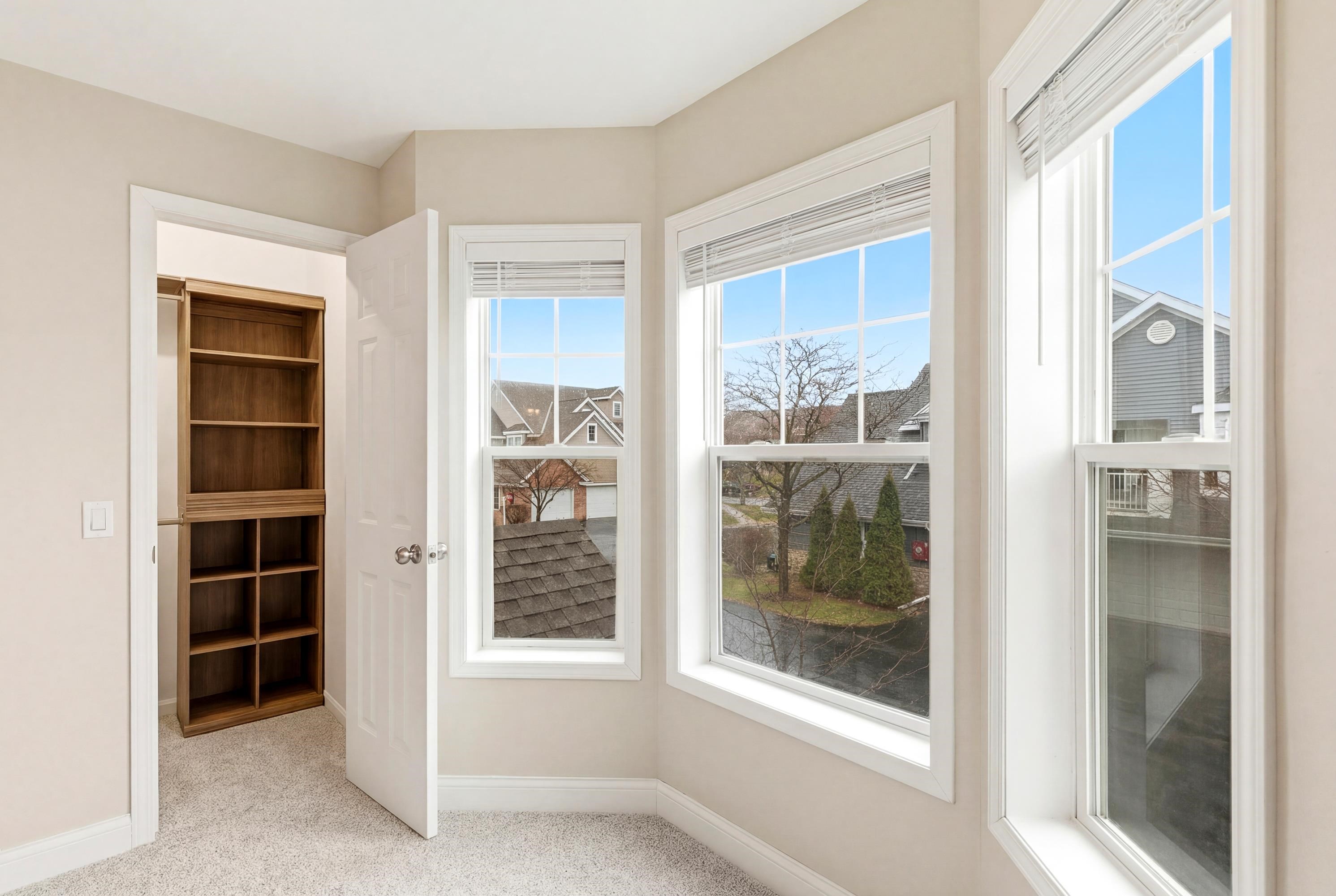 3282 Stonecreek Drive