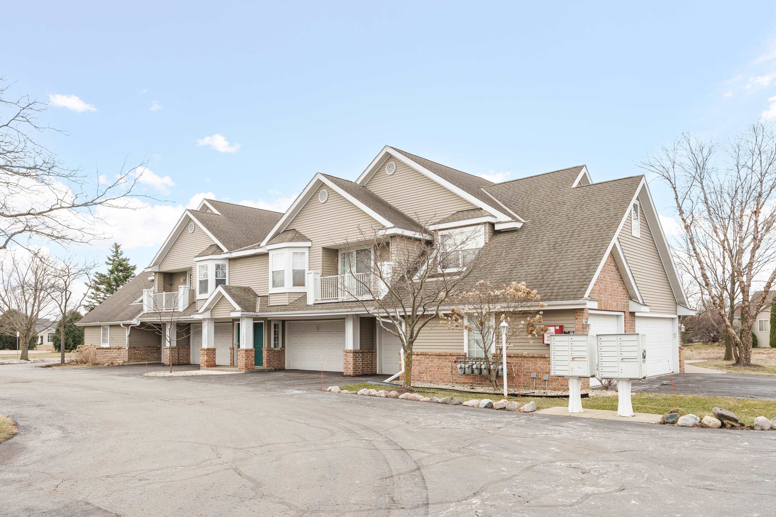 3282 Stonecreek Drive