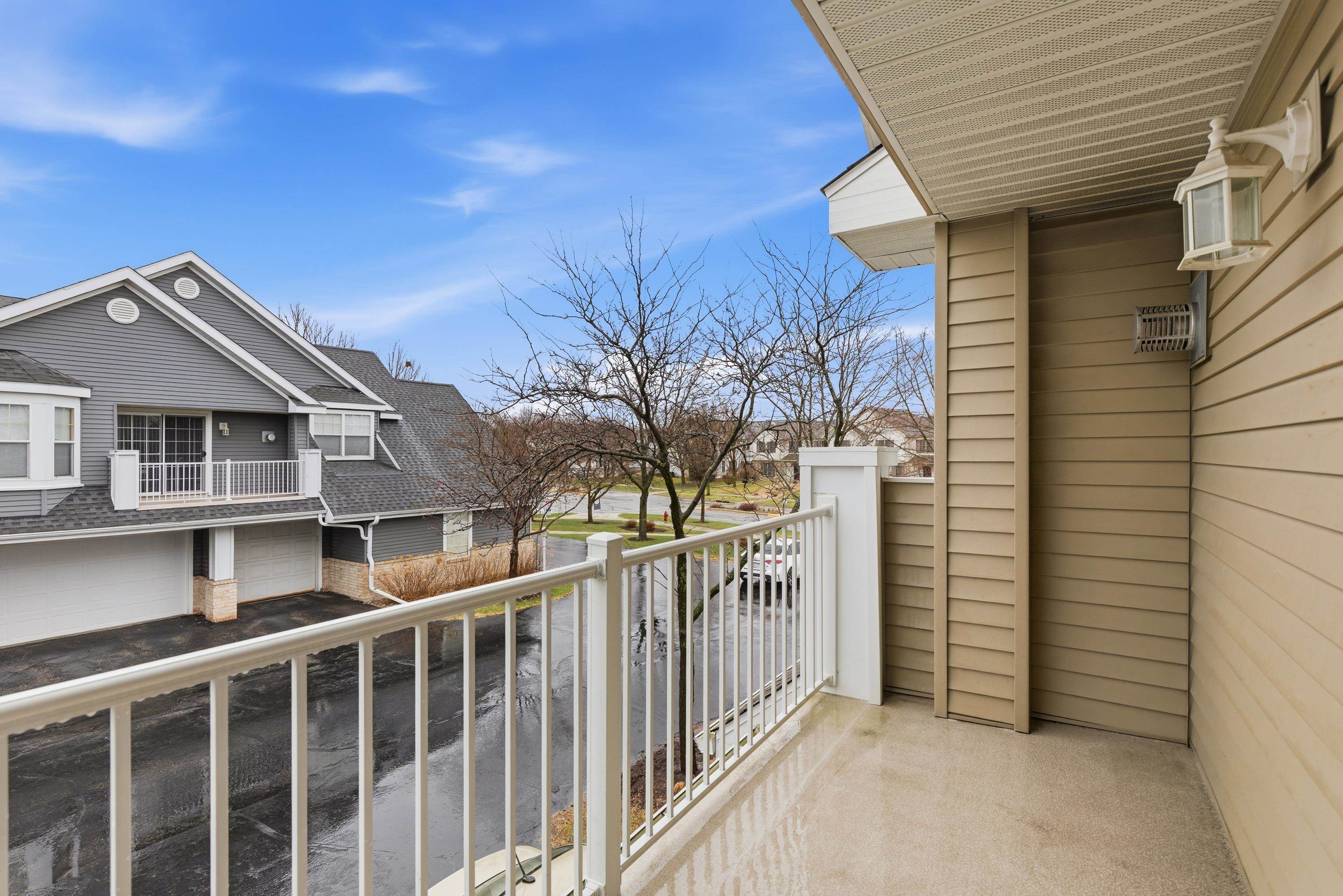 3282 Stonecreek Drive