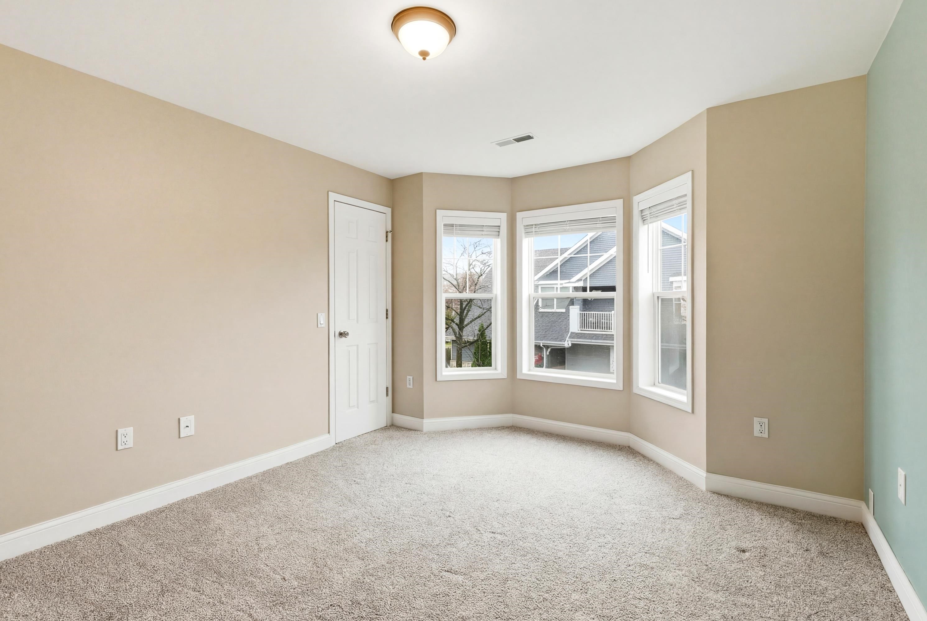 3282 Stonecreek Drive