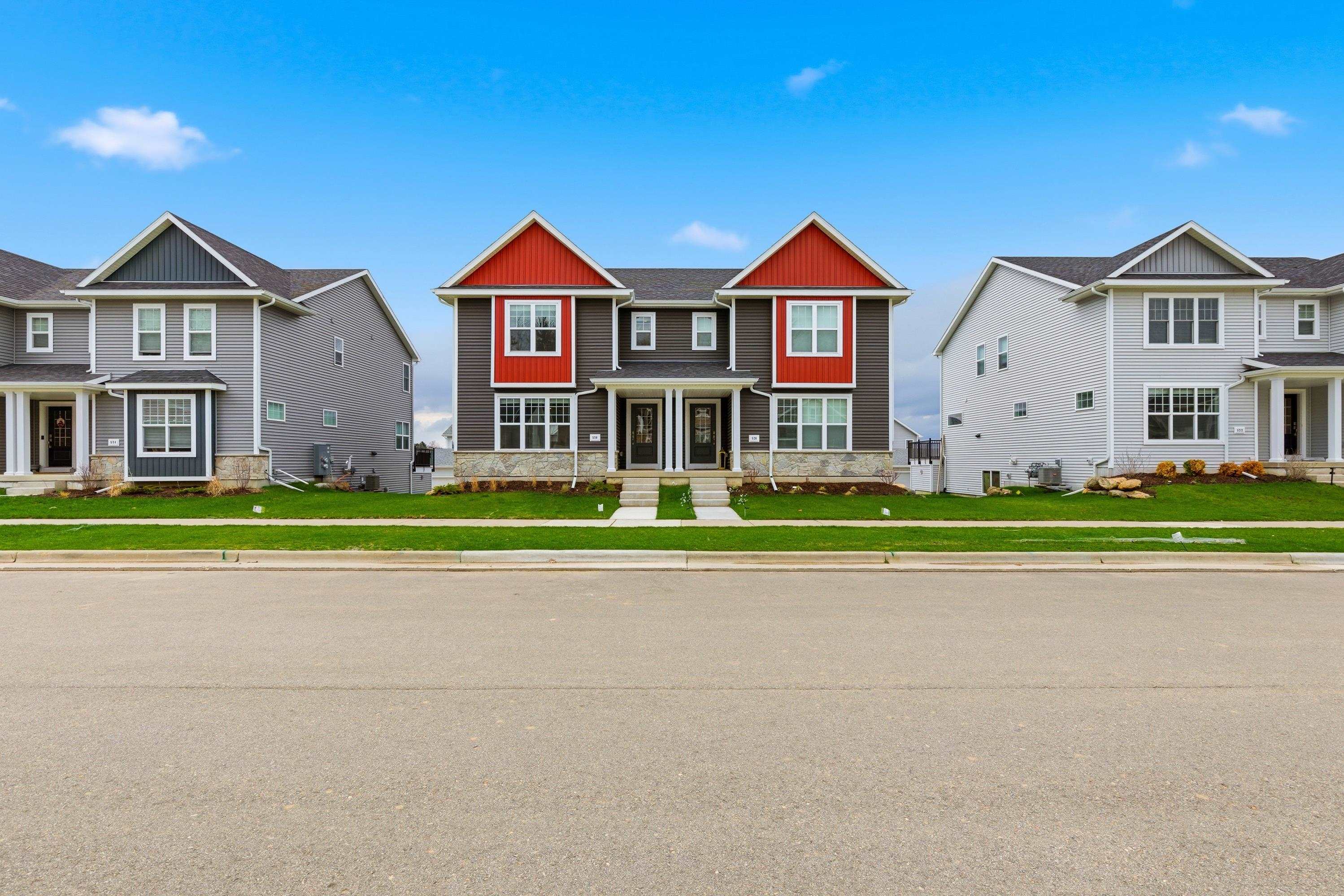 530 Lone Oak Lane
