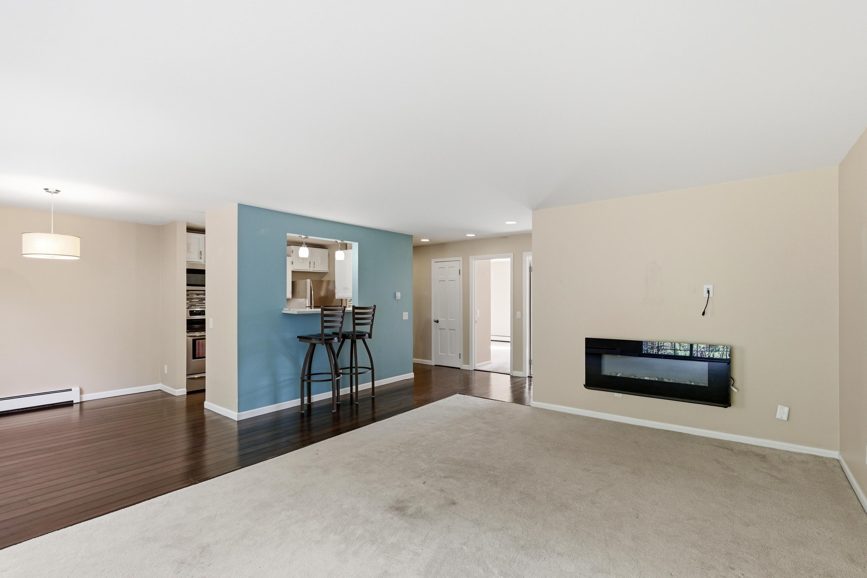 2140 Allen Boulevard 3