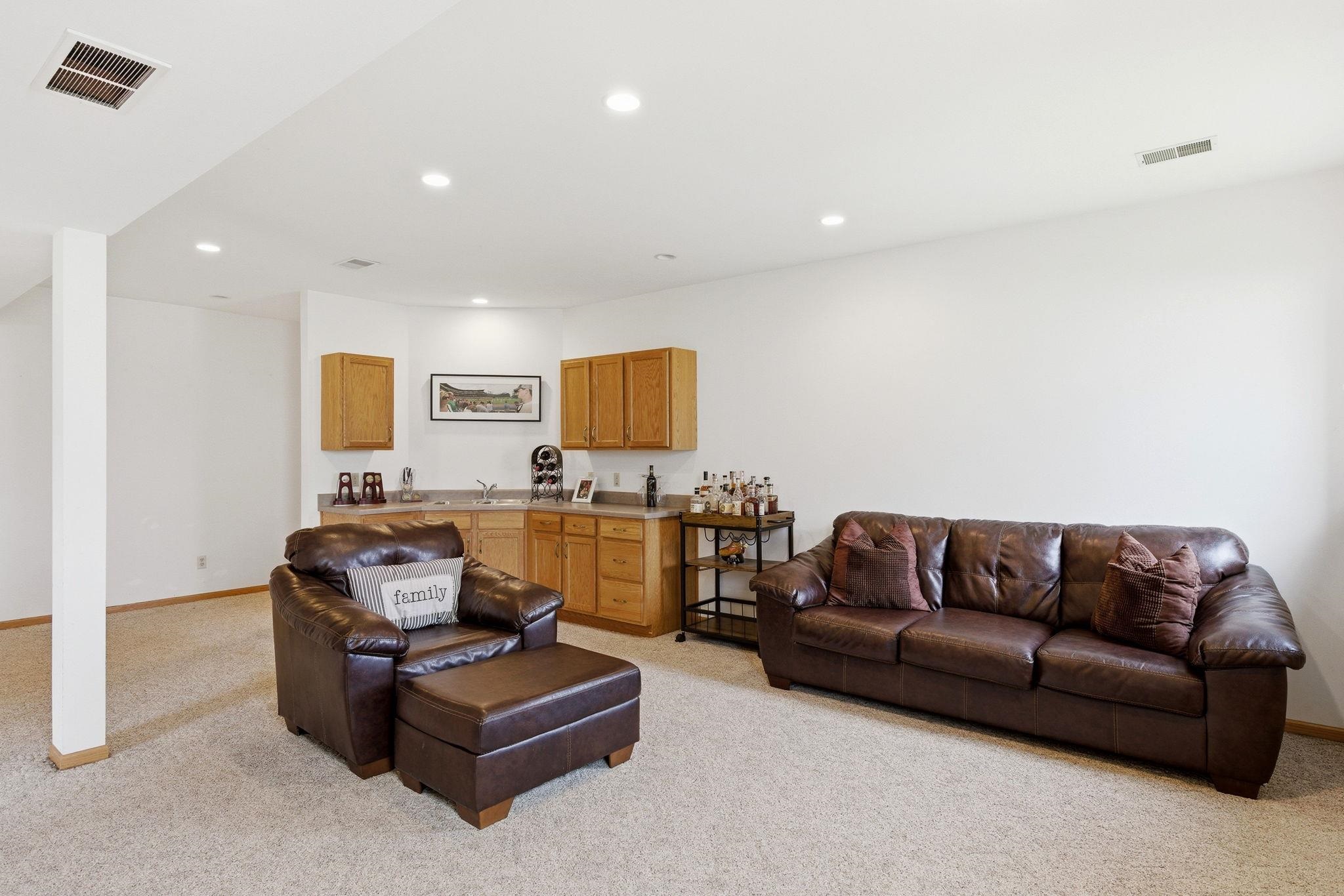 451 Oakwood Drive