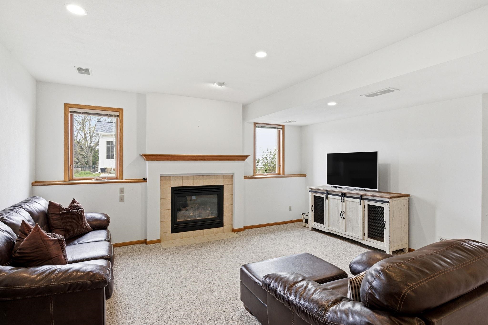 451 Oakwood Drive