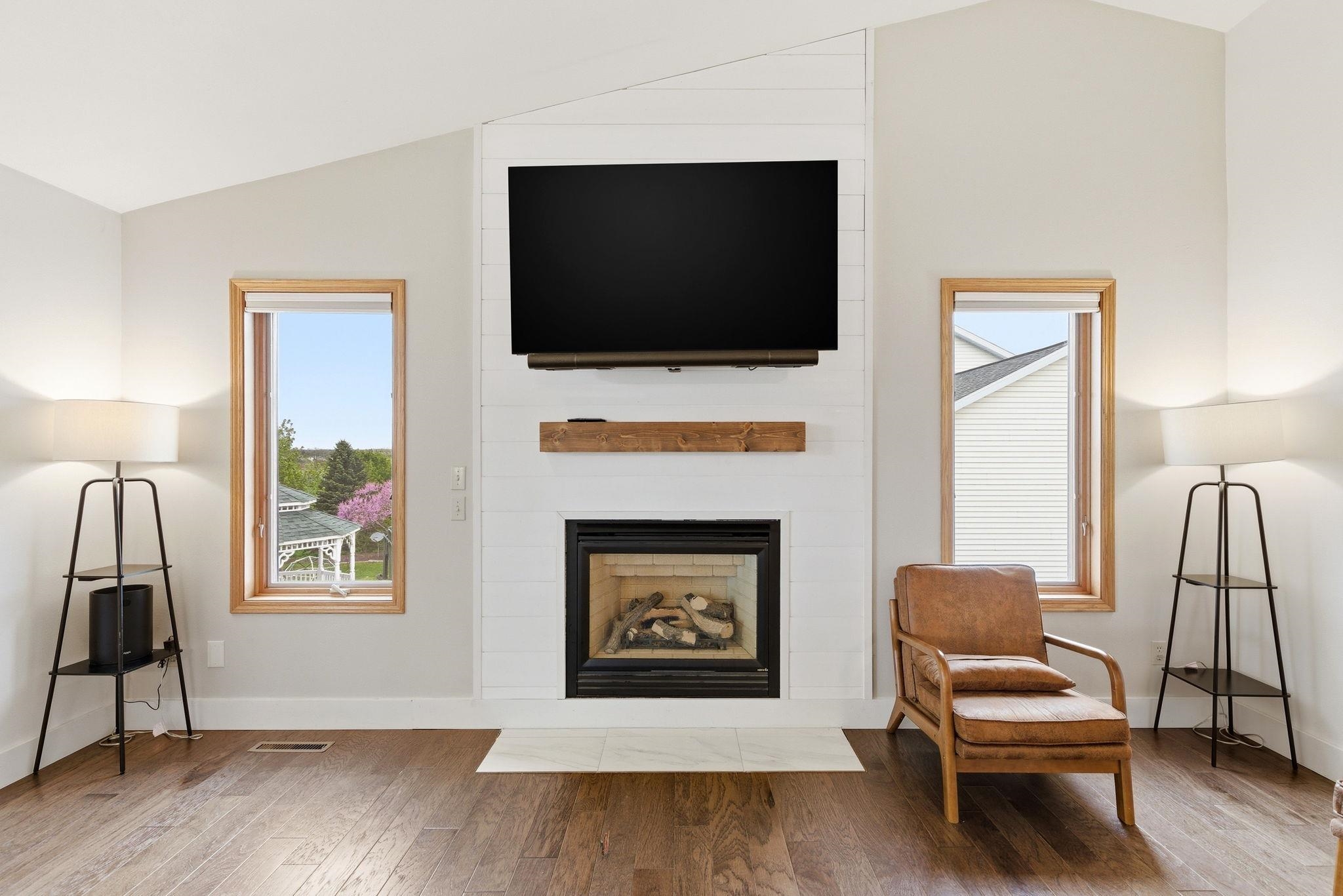 451 Oakwood Drive