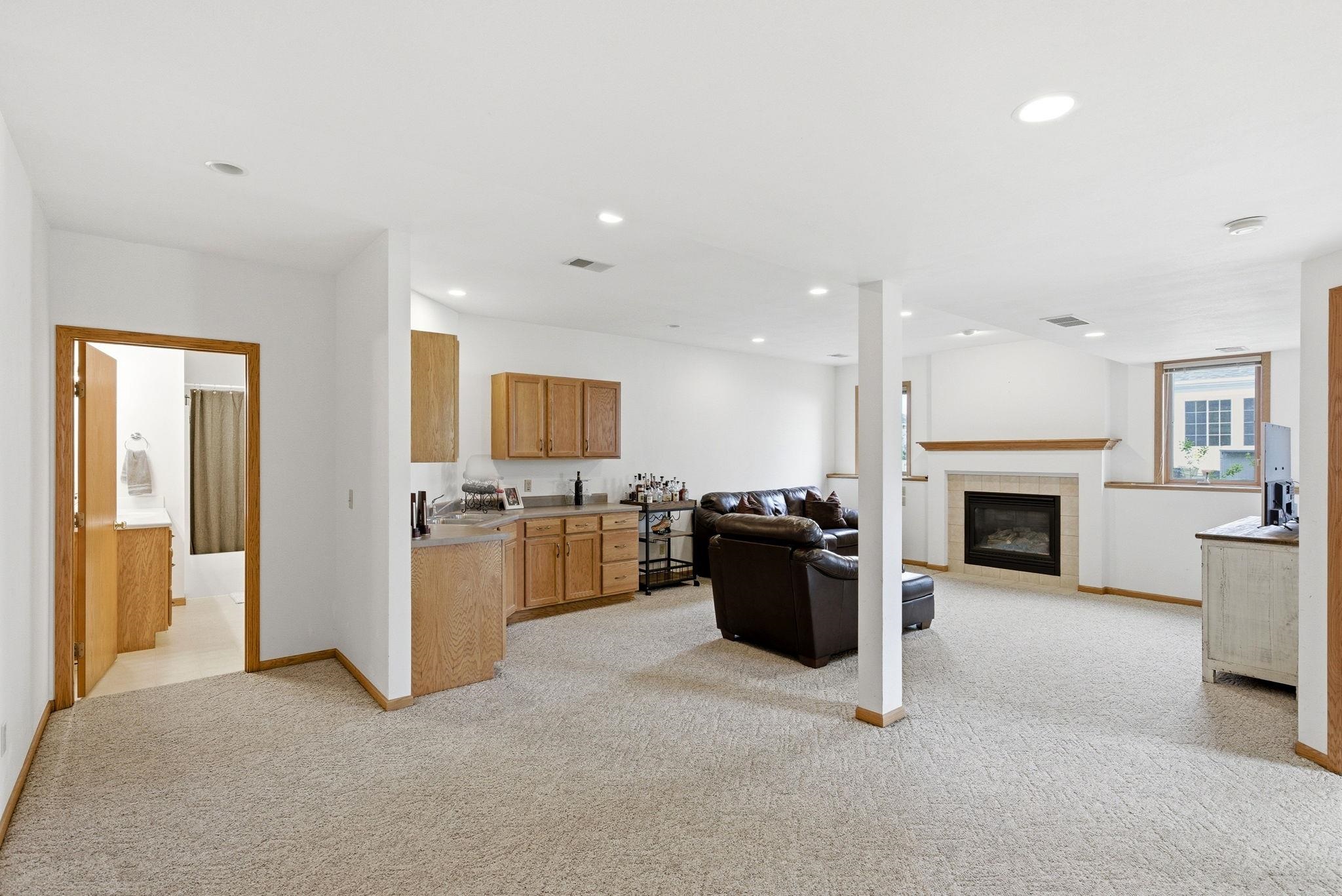 451 Oakwood Drive