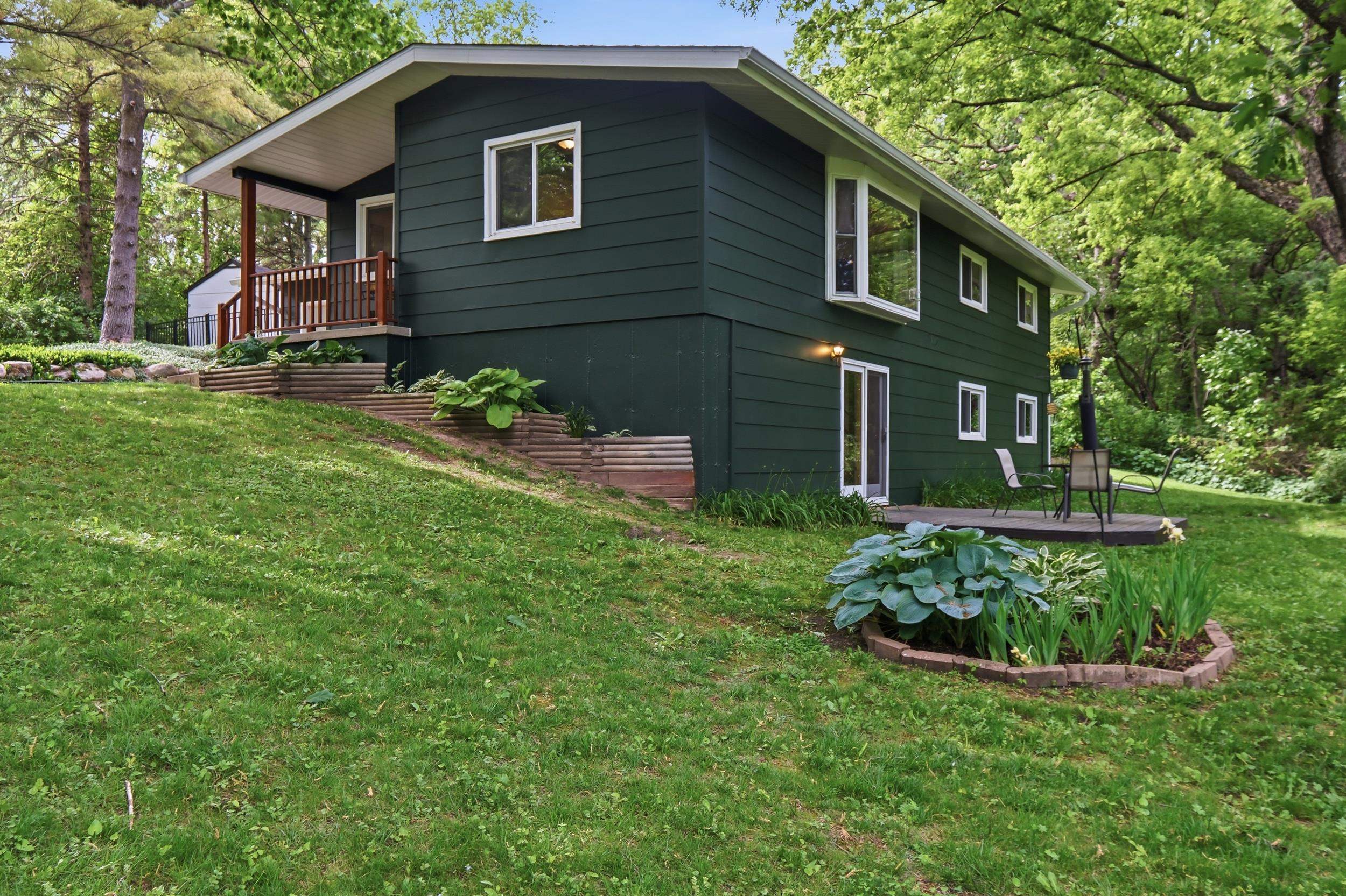 1803 Dunnwood Way