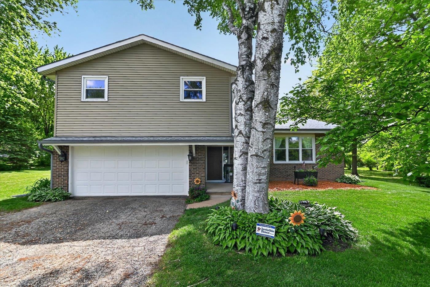 3795 Sunhill Drive