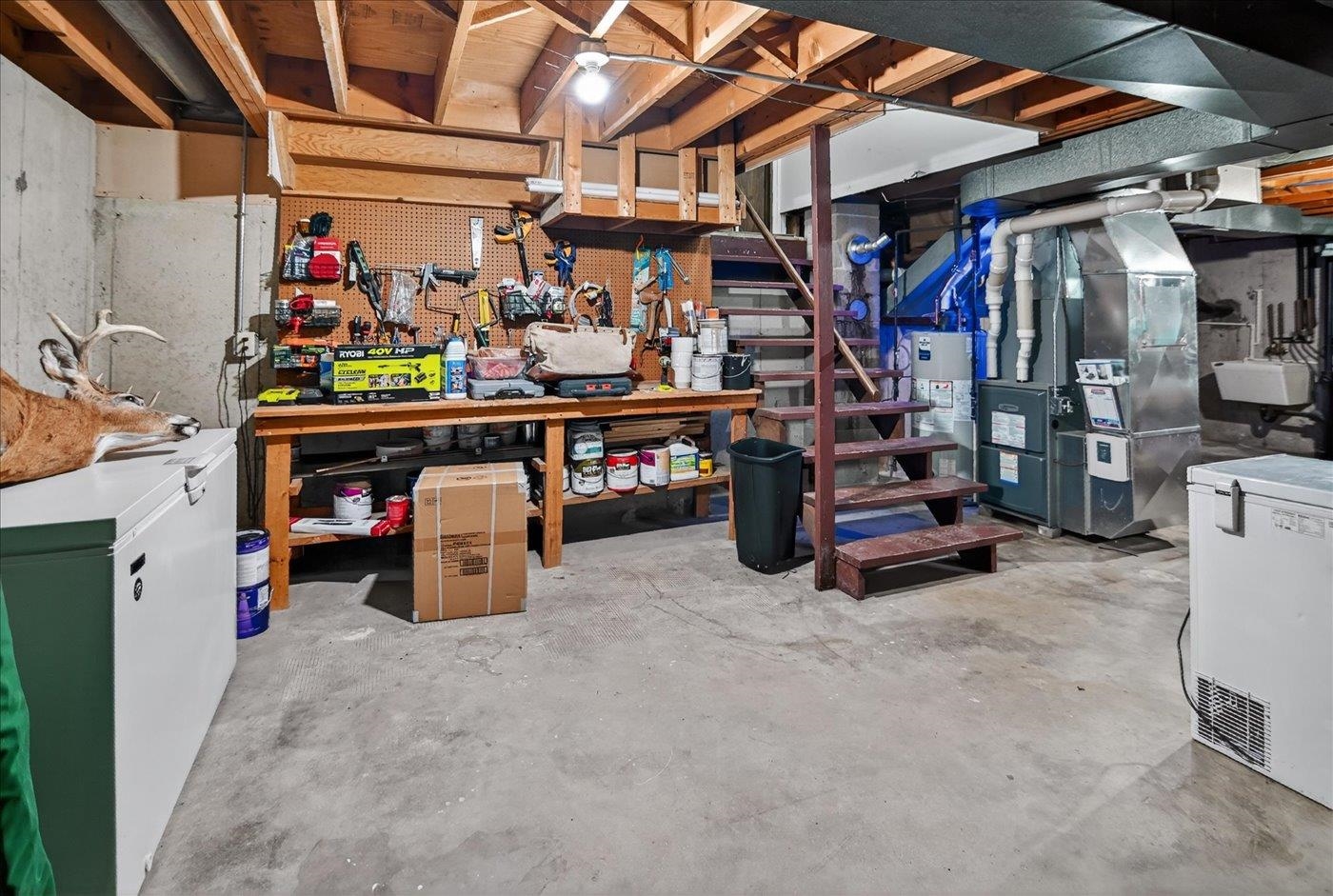 3795 Sunhill Drive