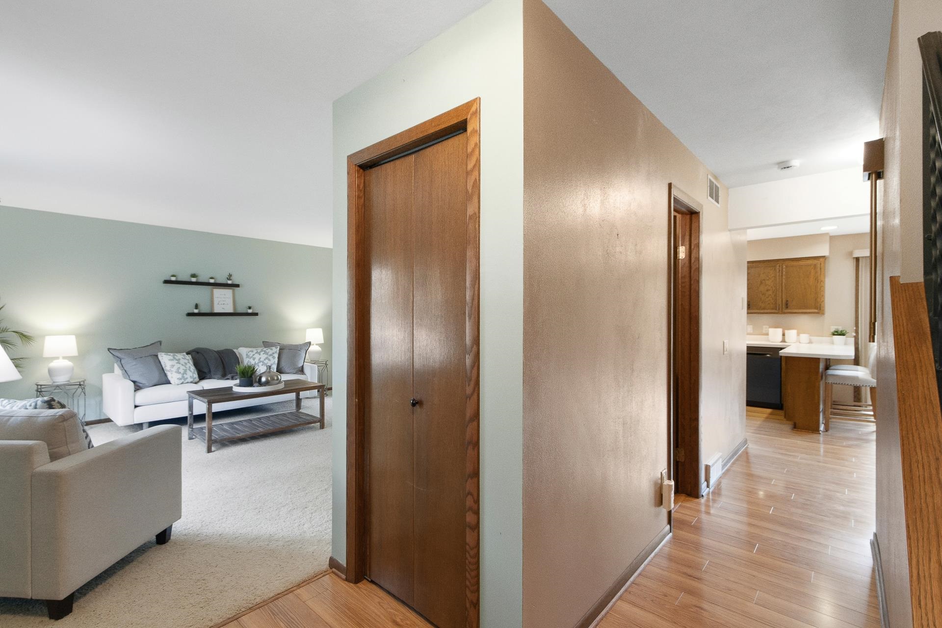 7109 Friendship Lane