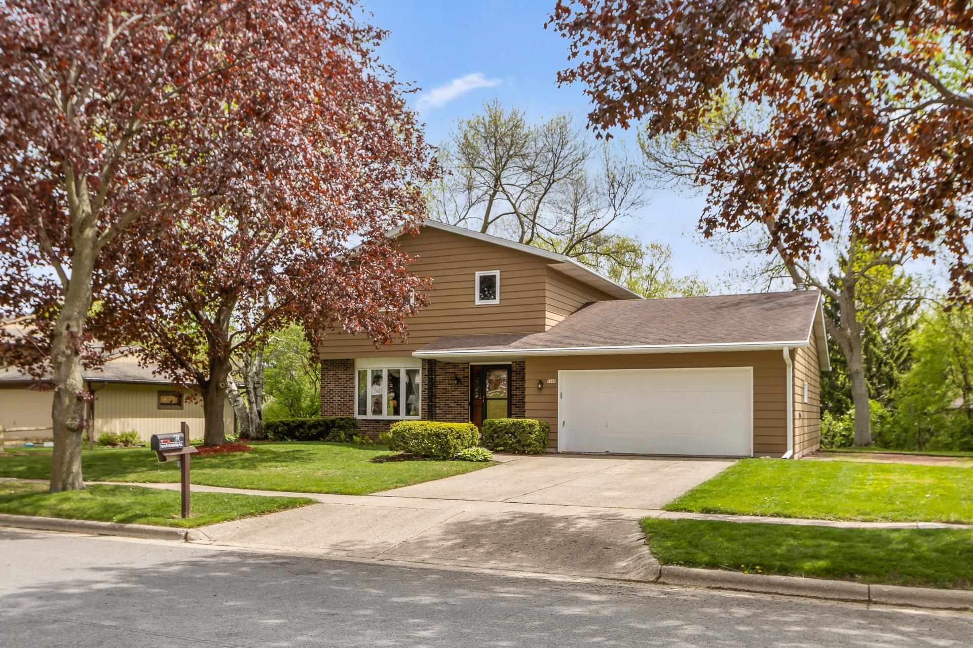 7109 Friendship Lane