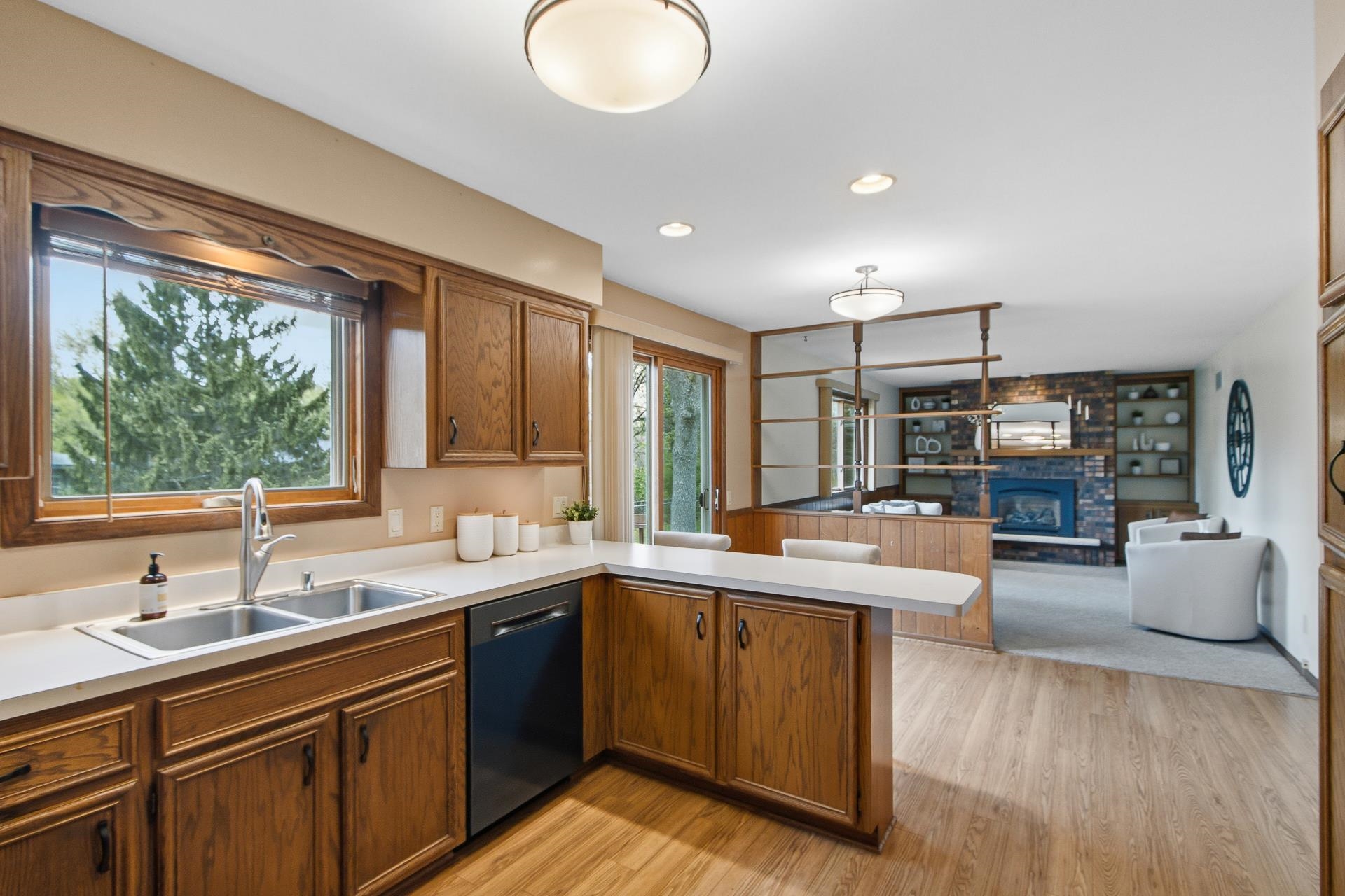 7109 Friendship Lane