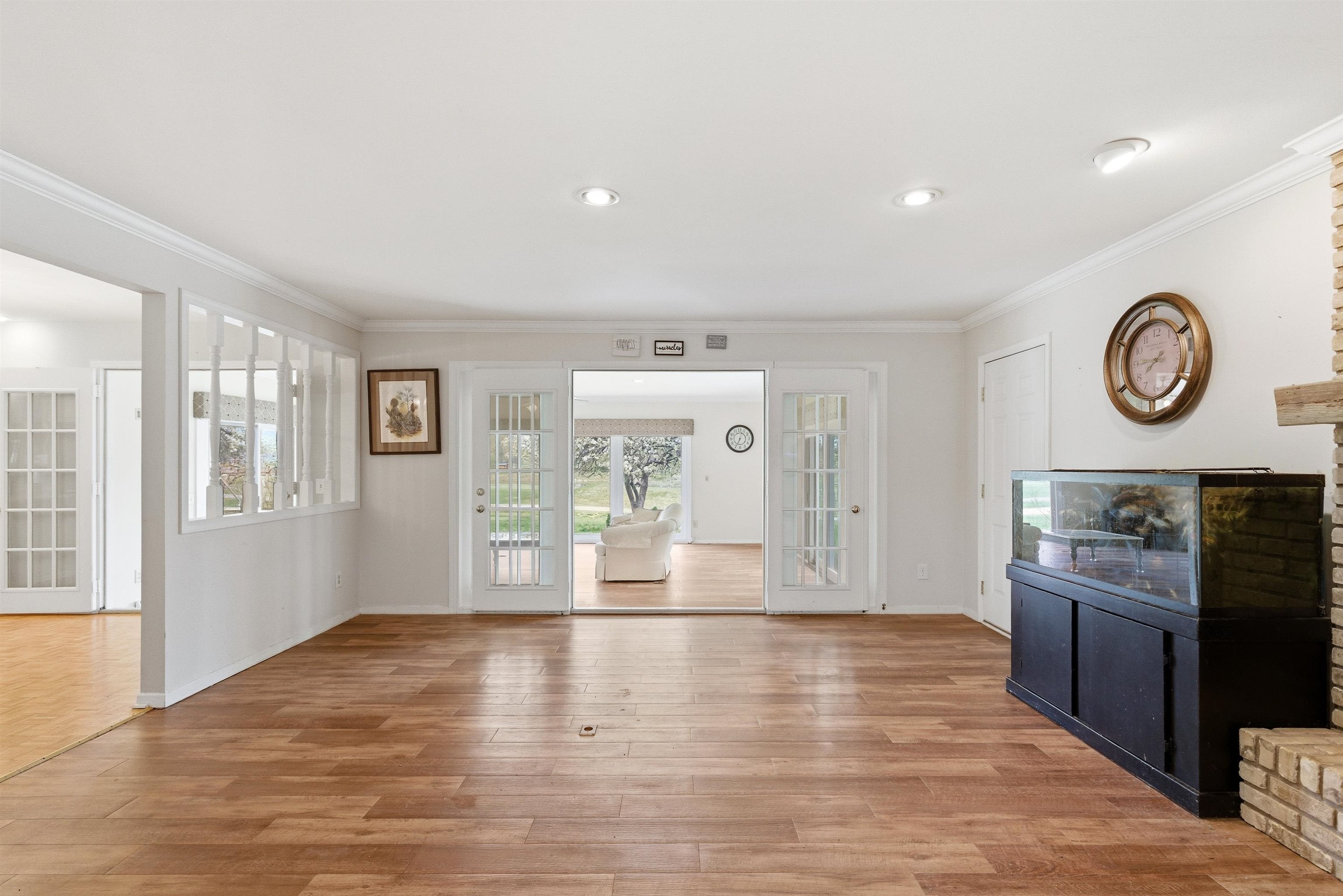 1542 Comanche Glen