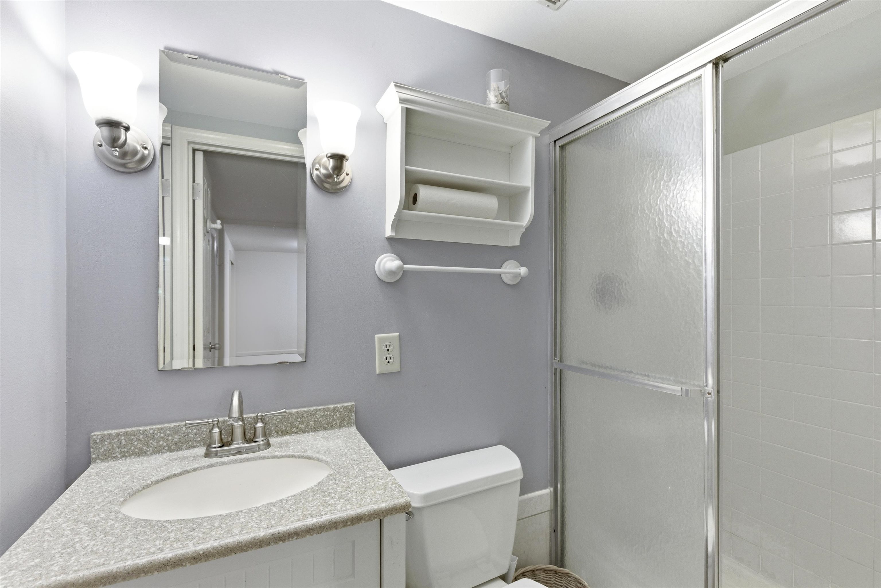 1542 Comanche Glen