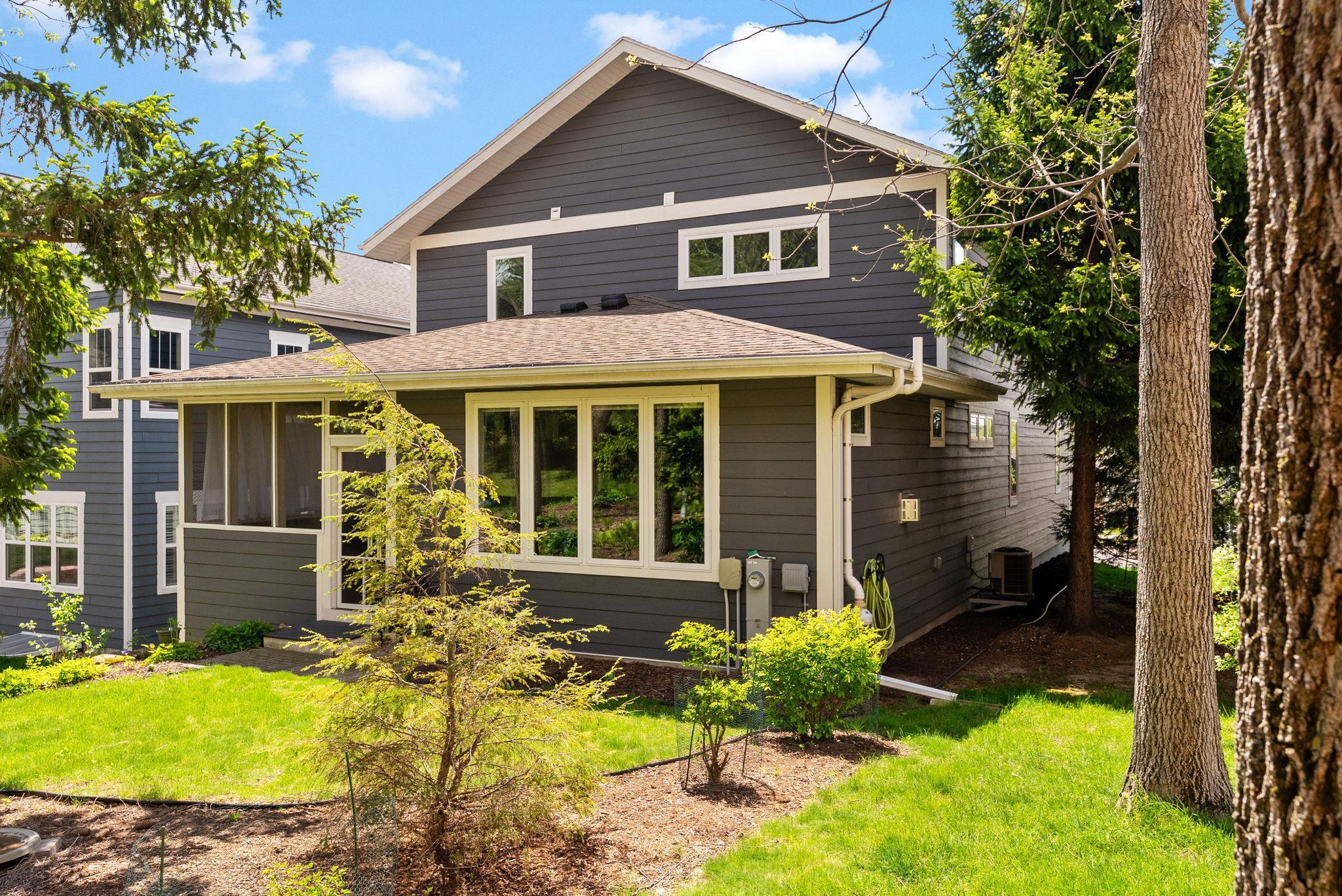 9414 Ancient Oak Lane