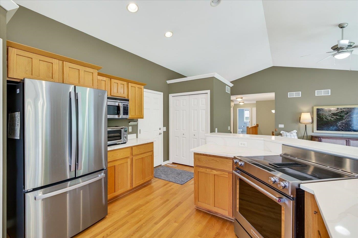 9423 White Fox Lane