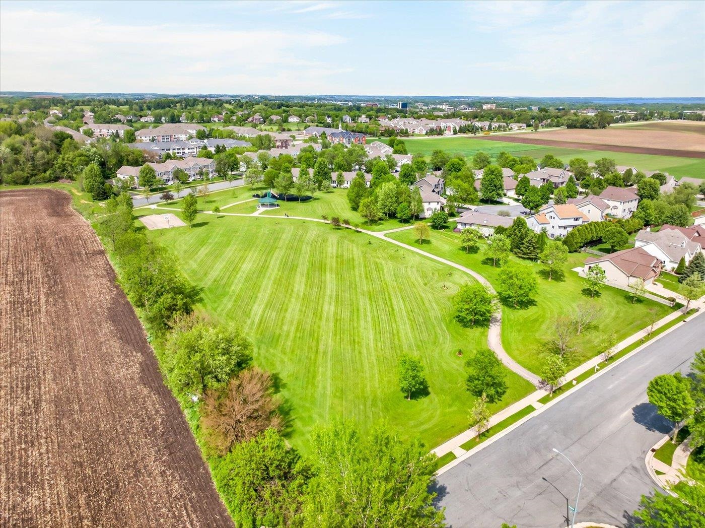 9423 White Fox Lane