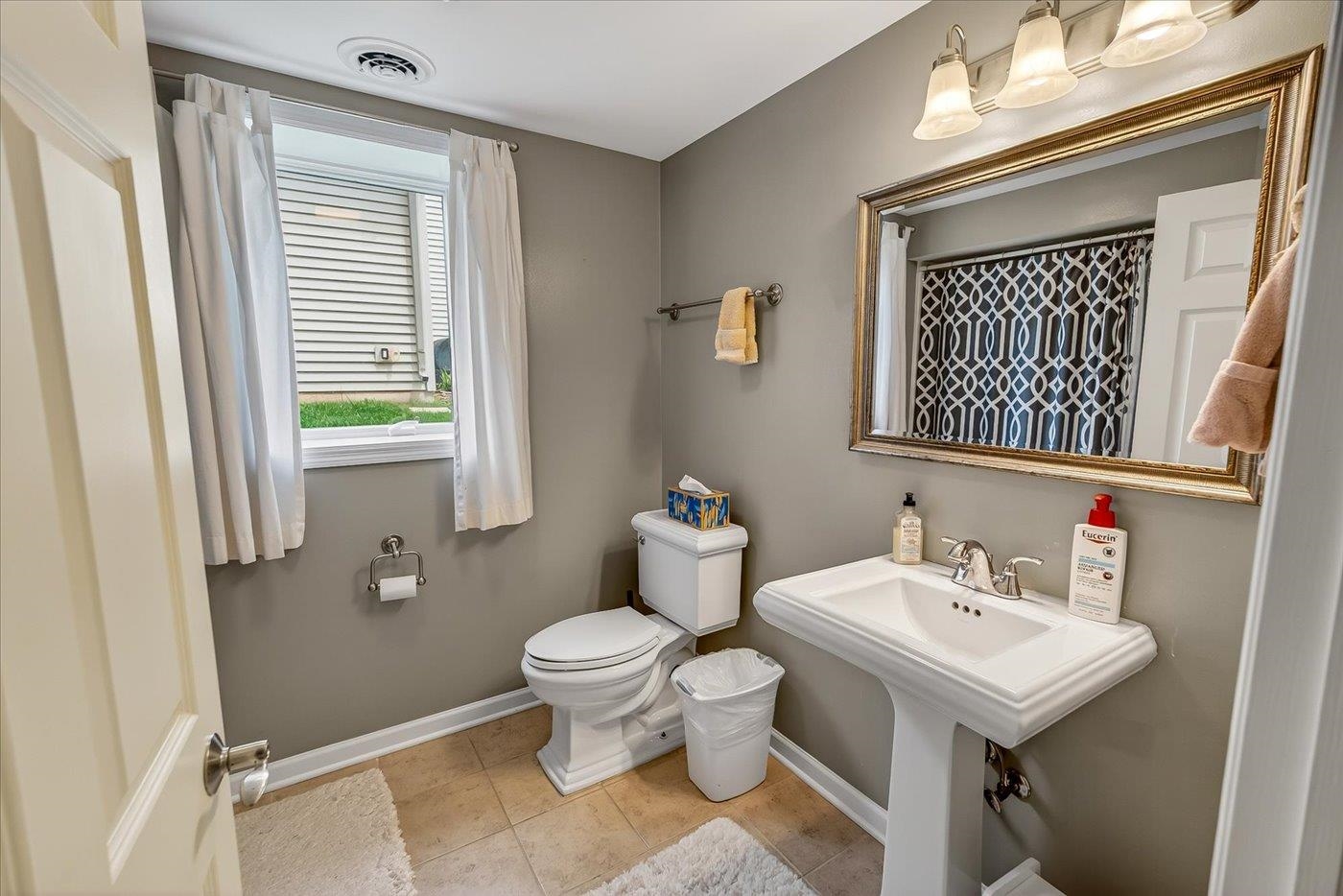 9423 White Fox Lane